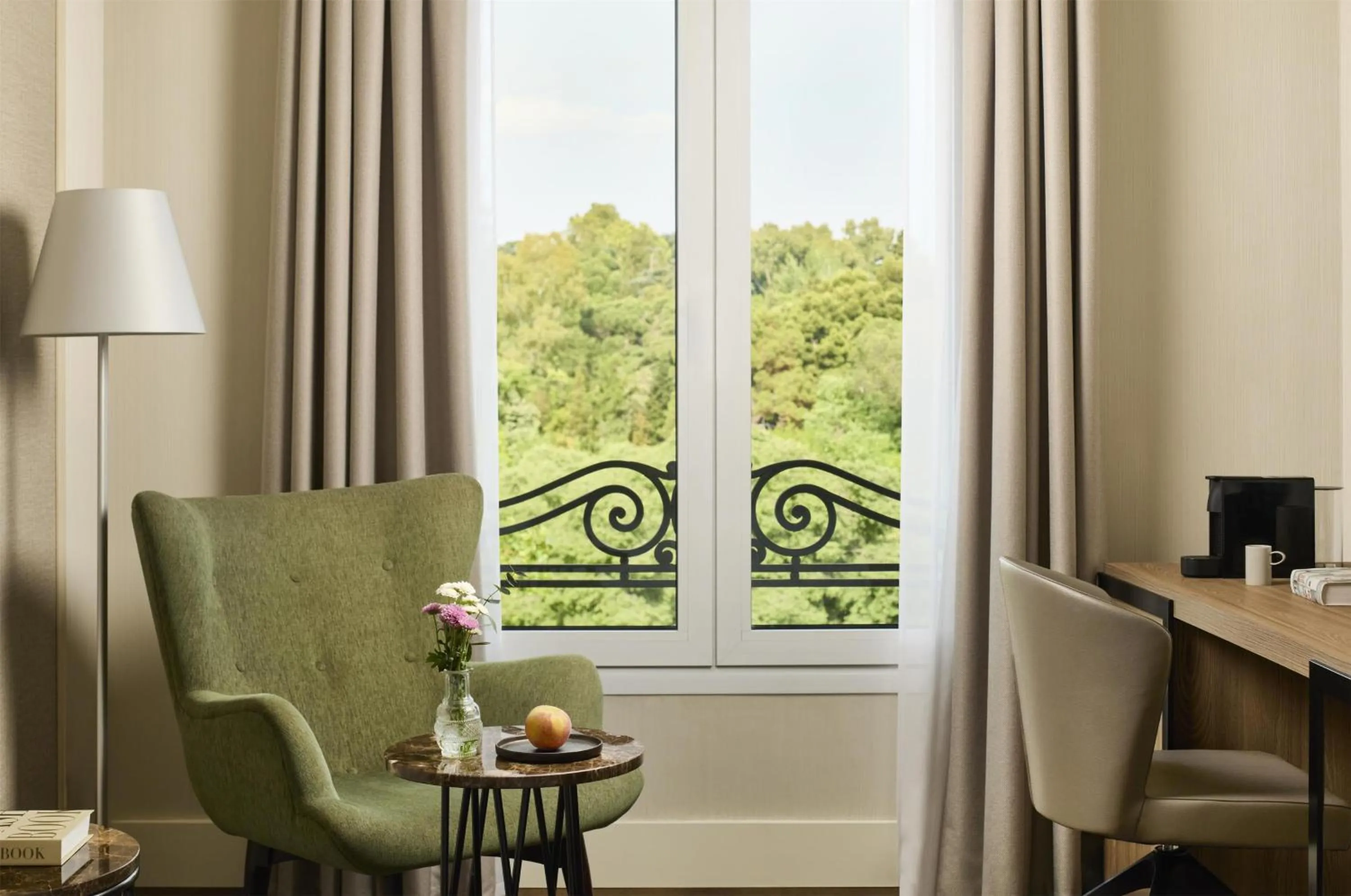 Bedroom in NH Madrid Nacional