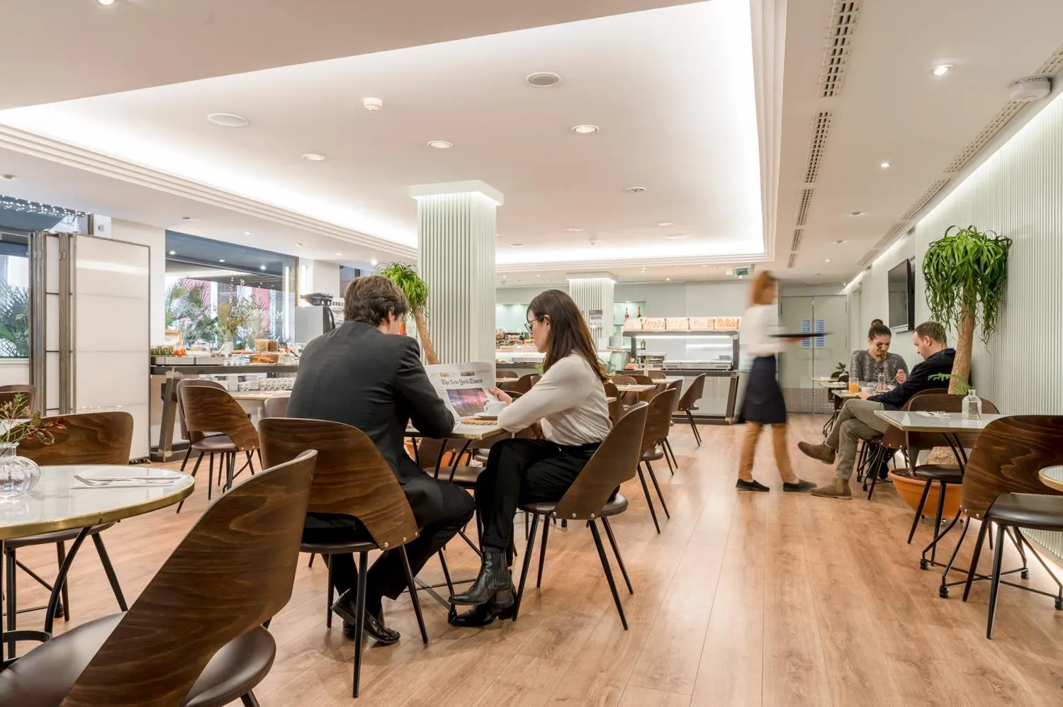 Restaurant/places to eat in Aparthotel Mariano Cubi Barcelona