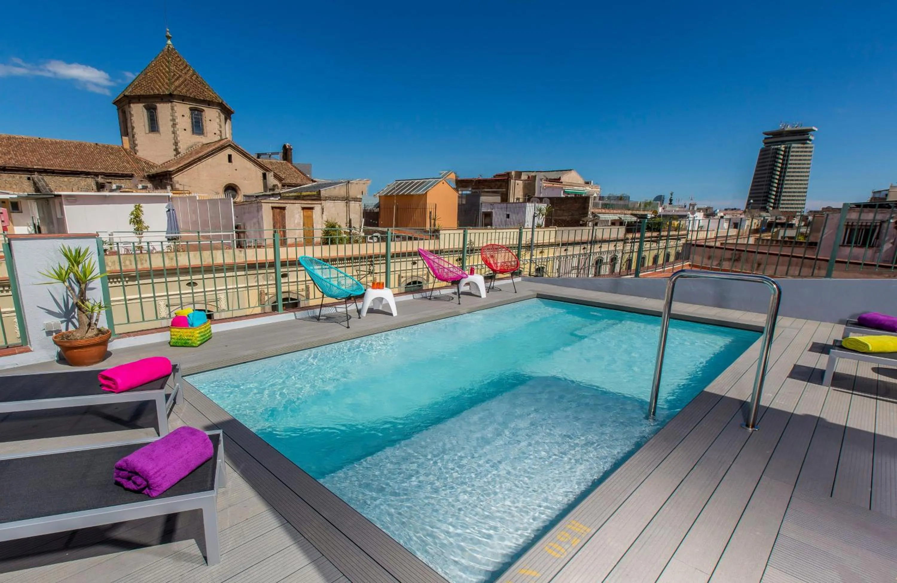 Swimming pool in Leonardo Hotel Barcelona Las Ramblas