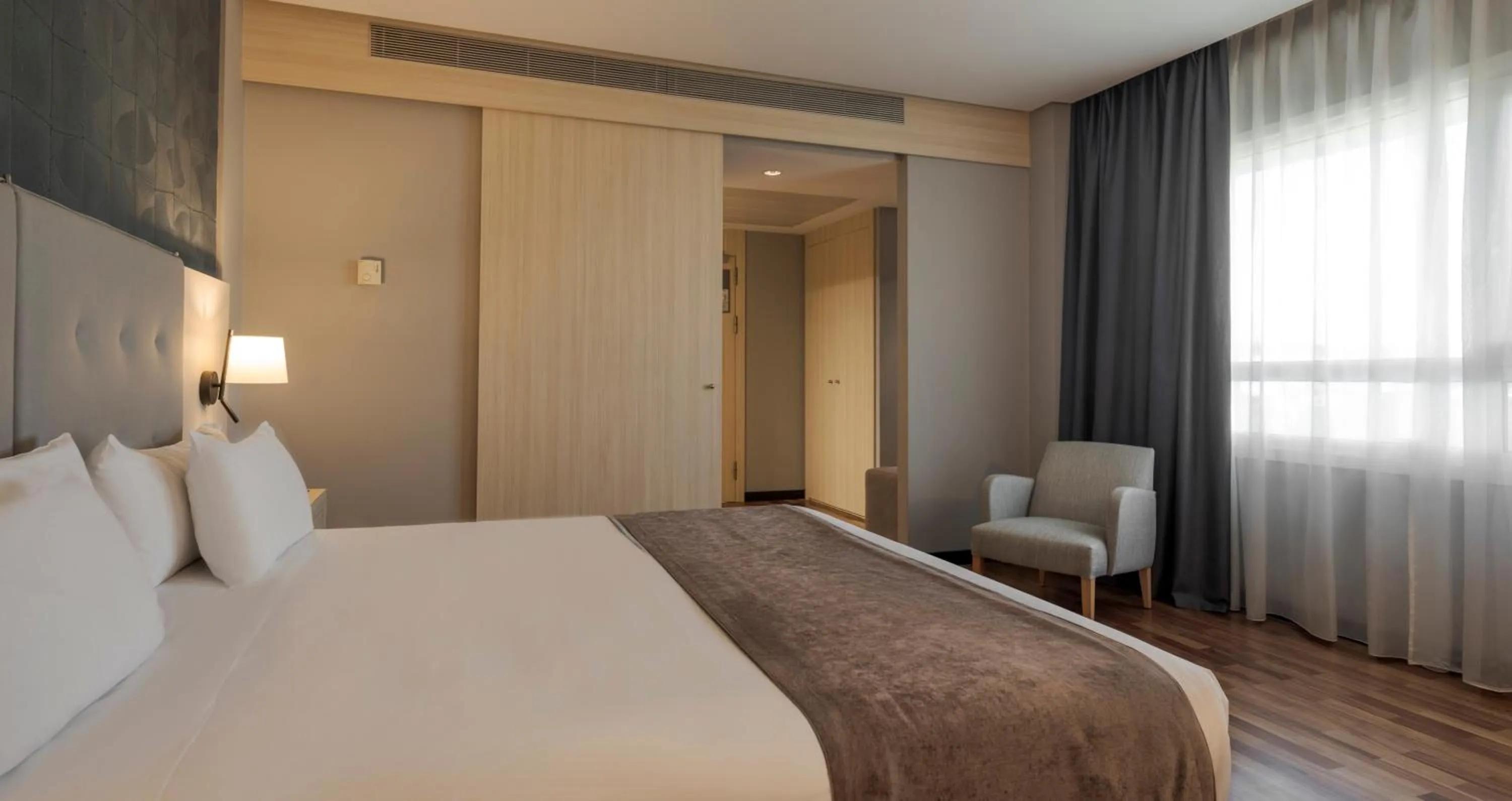 Bedroom, Bed in Ilunion Pio XII