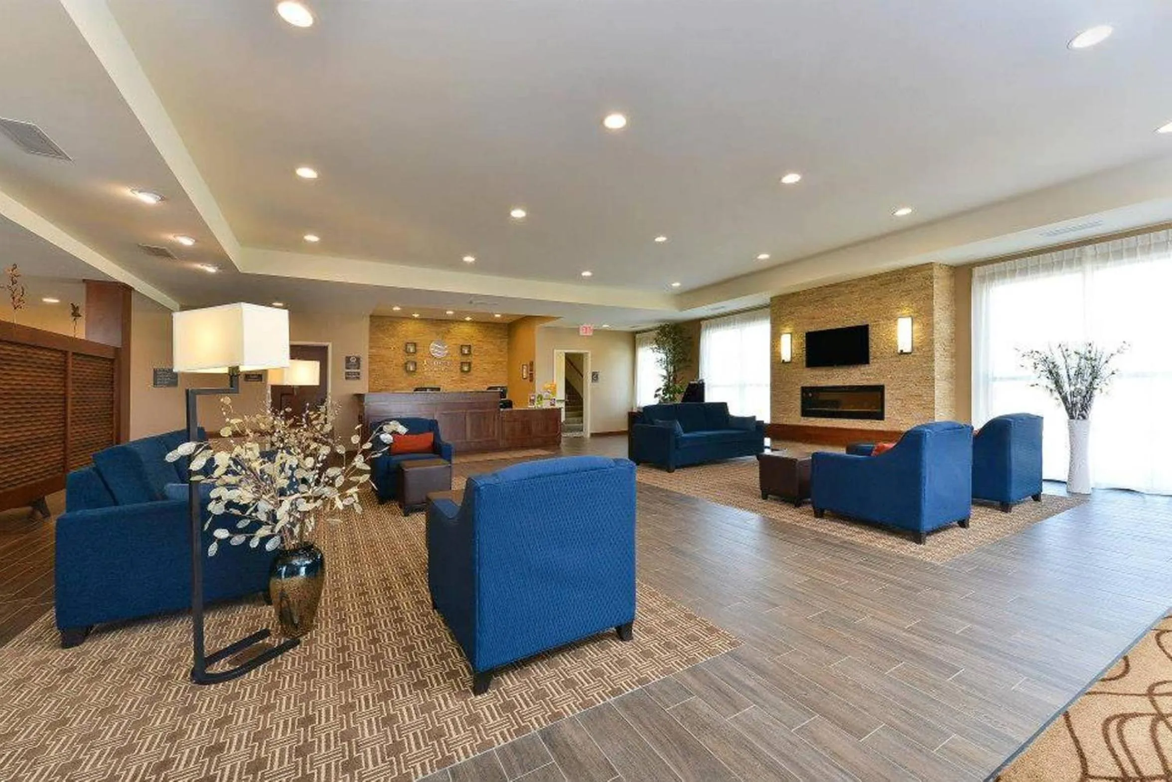 Lobby or reception in Comfort Inn & Suites Avera Southwest