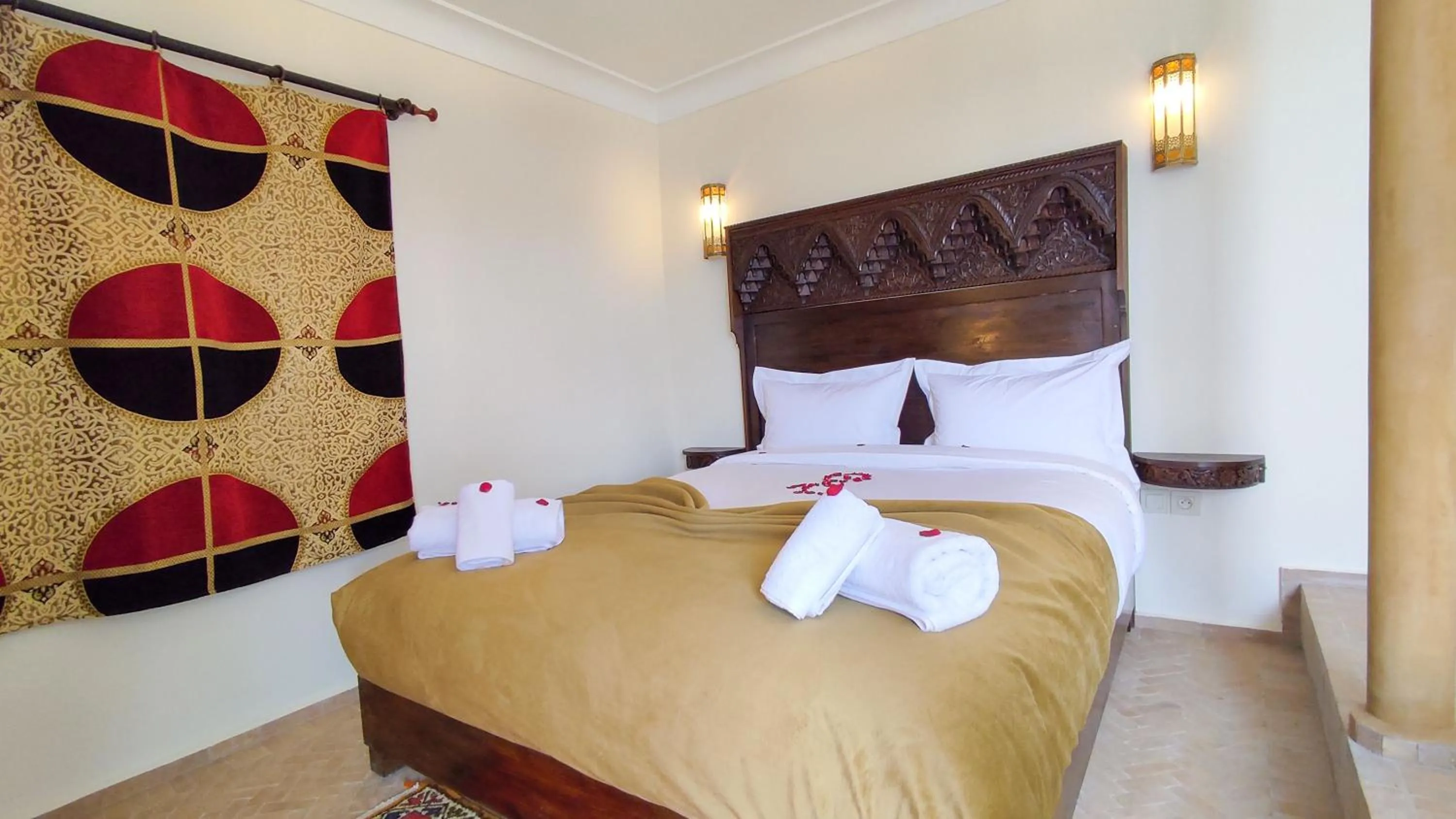 Bed in RIAD DAR En-Nawat