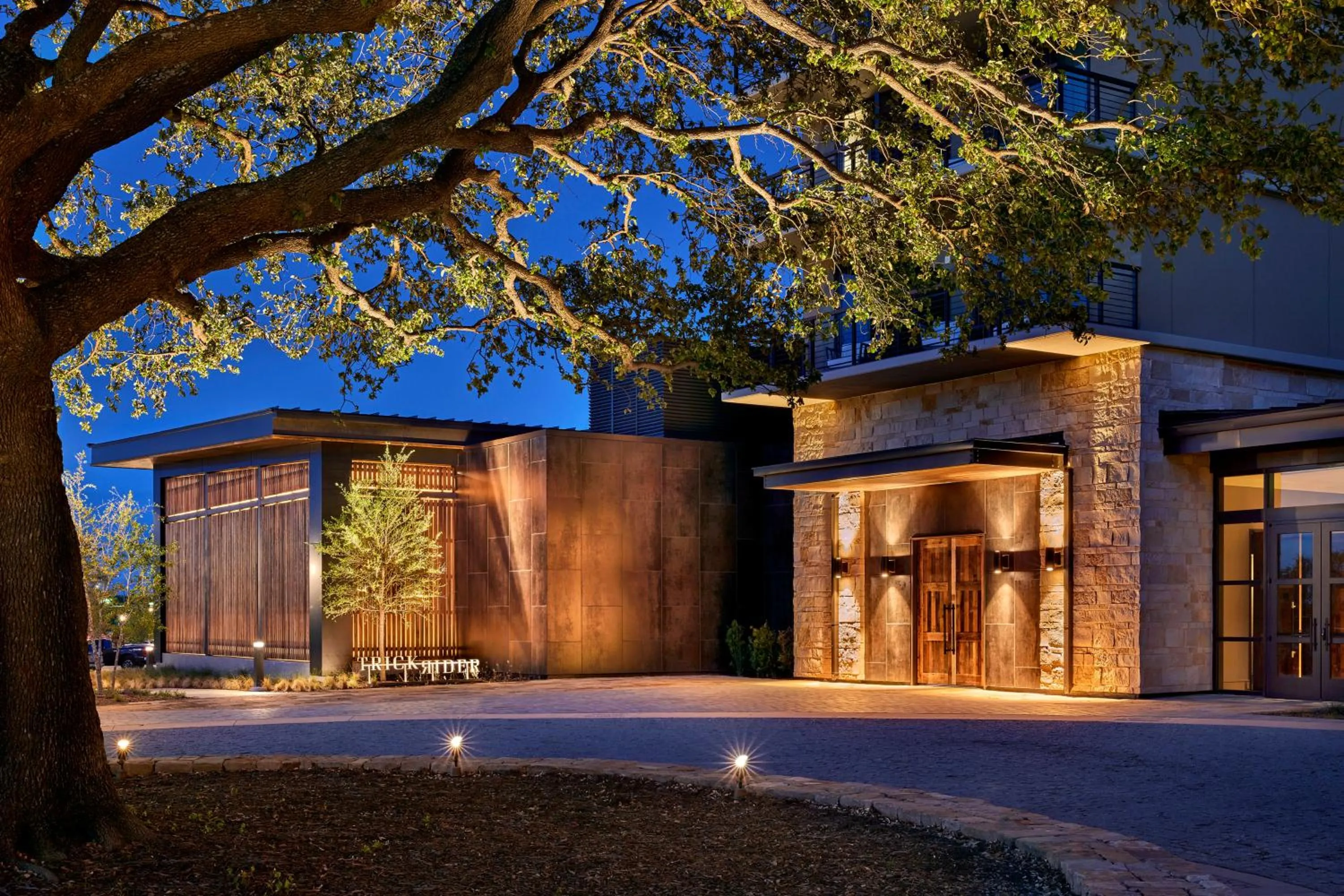 Restaurant/places to eat in Omni PGA Frisco Resort & Spa