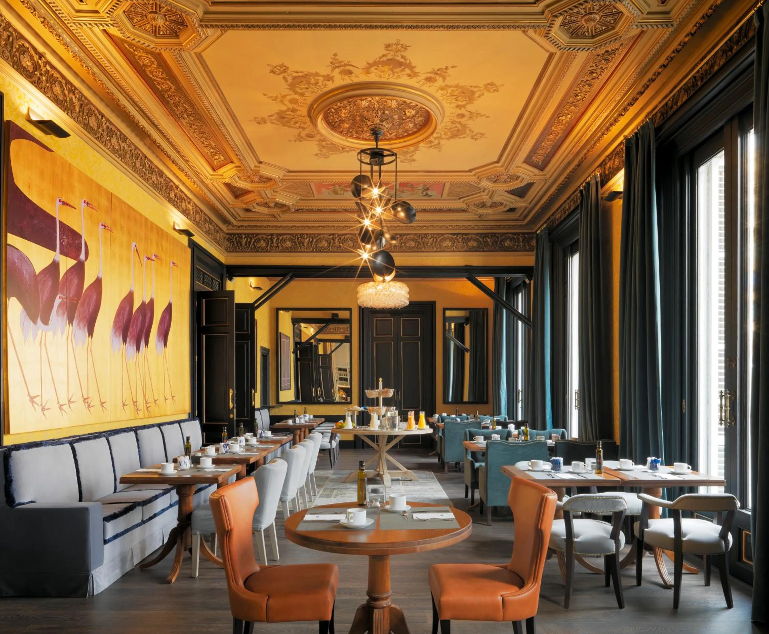 Buffet breakfast in Boutique Hotel H10 Catalunya Plaza