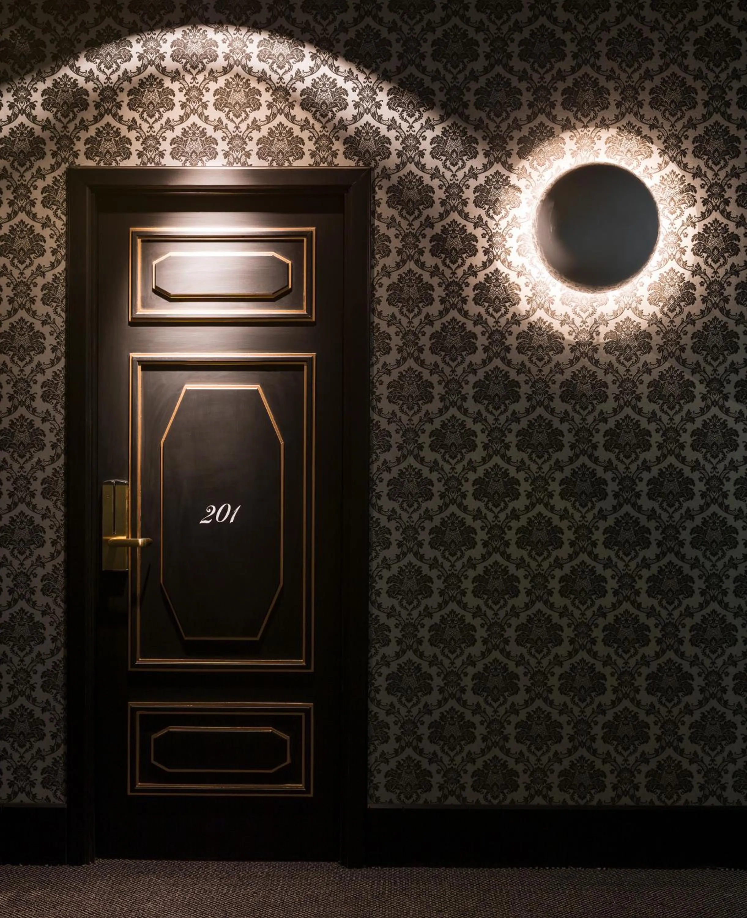 Property building in Boutique Hotel H10 Catalunya Plaza