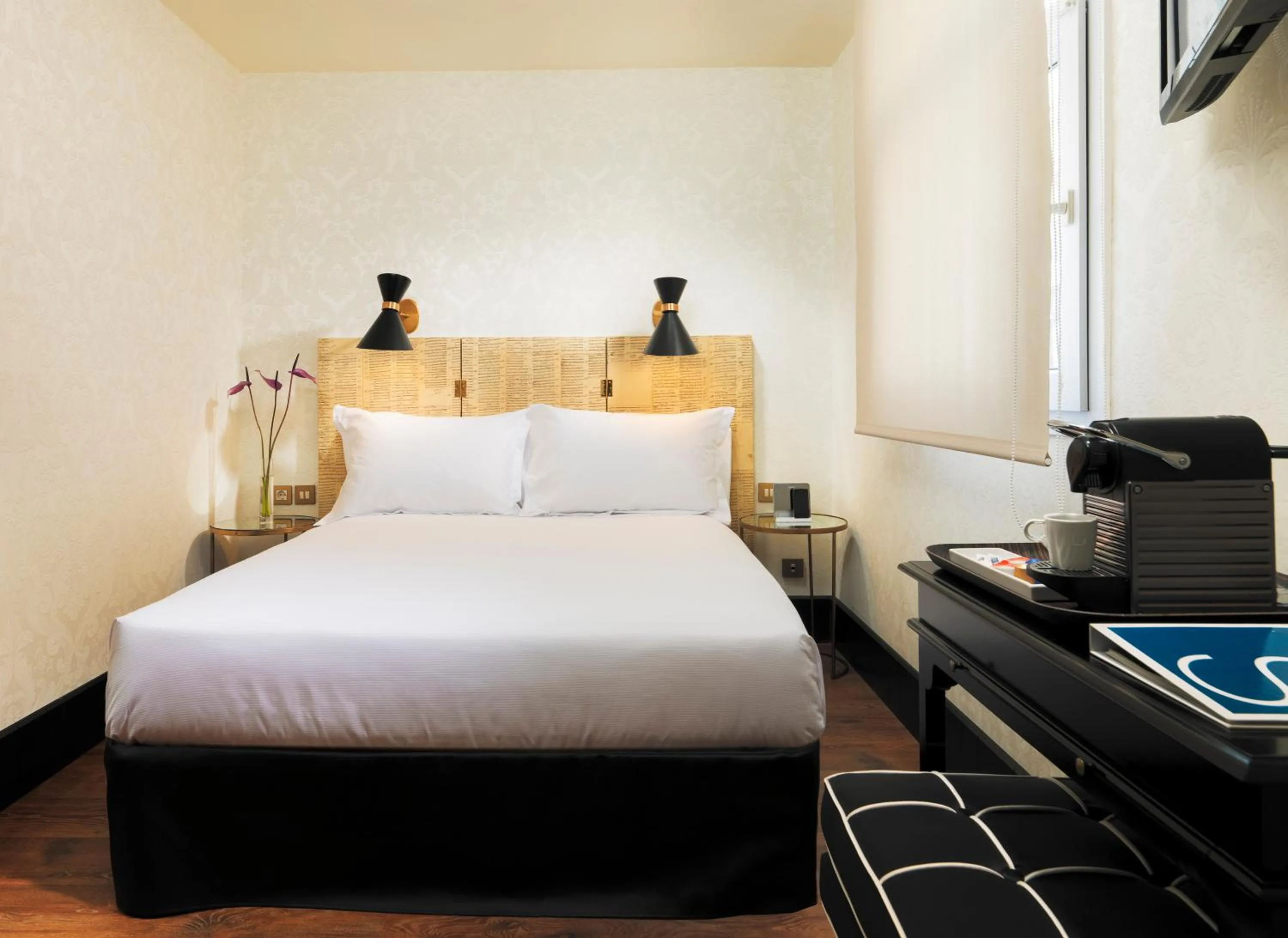 Bed in Boutique Hotel H10 Catalunya Plaza