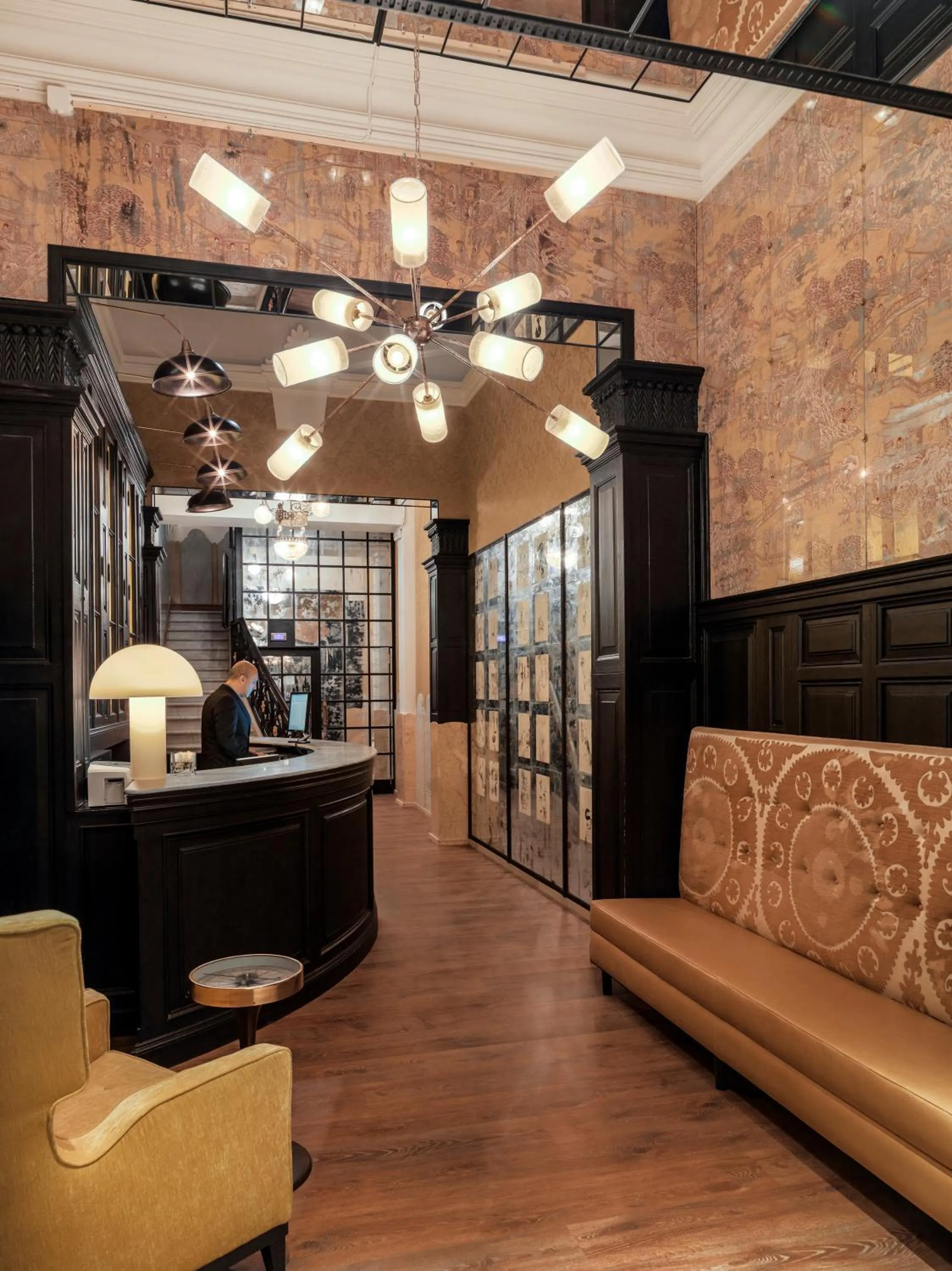 Lobby or reception in Boutique Hotel H10 Catalunya Plaza