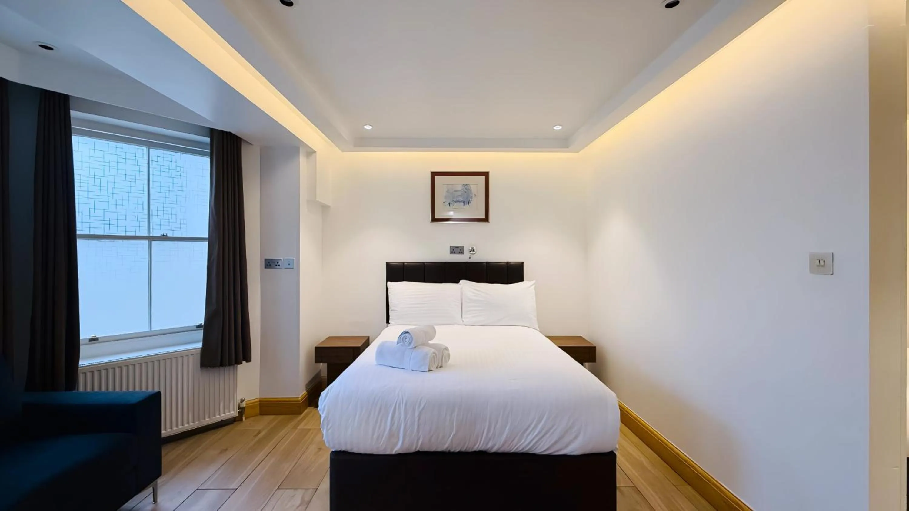 Bed in Osborne Aparthotel