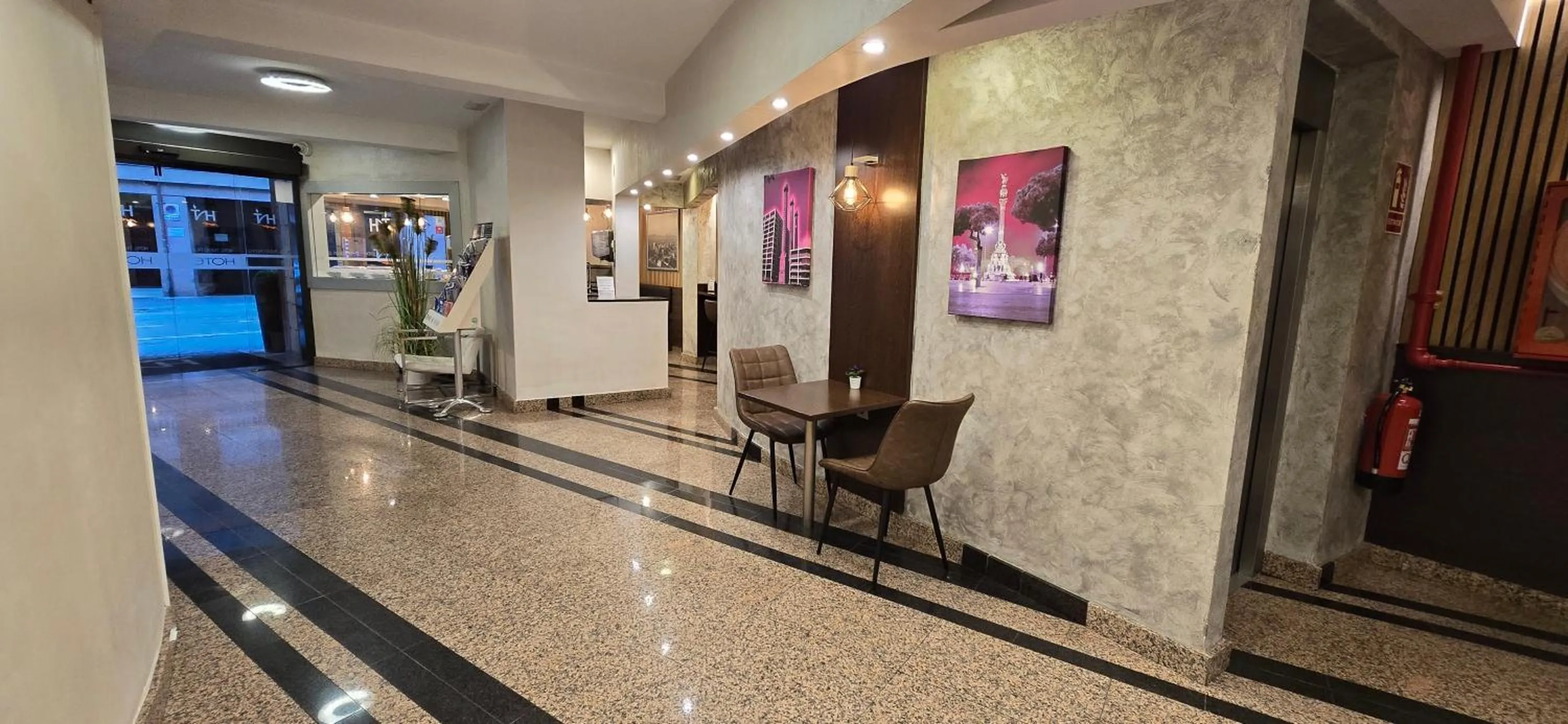 Lobby or reception in Hotel Nuevo Triunfo