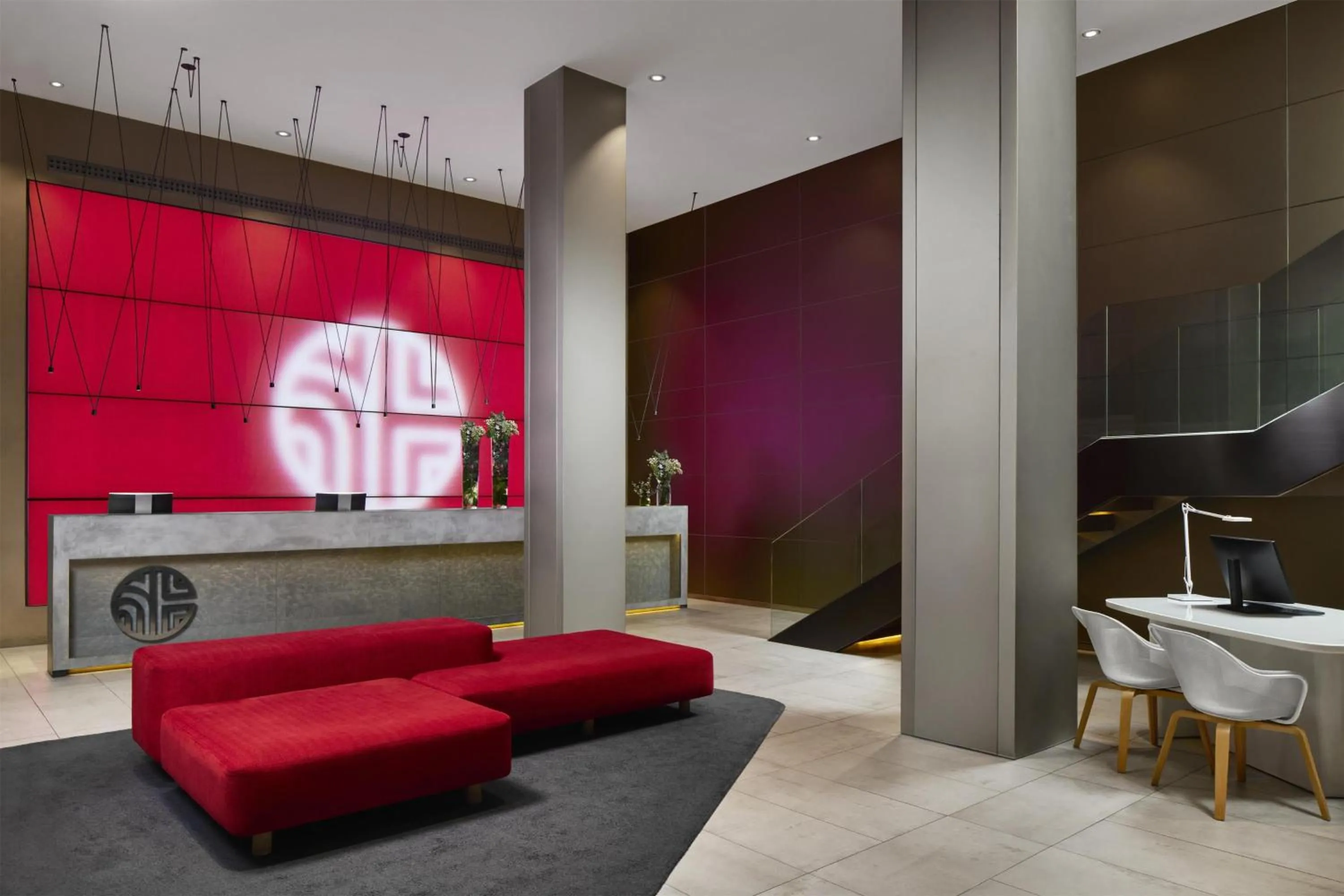 Lobby or reception in NH Collection Madrid Colón