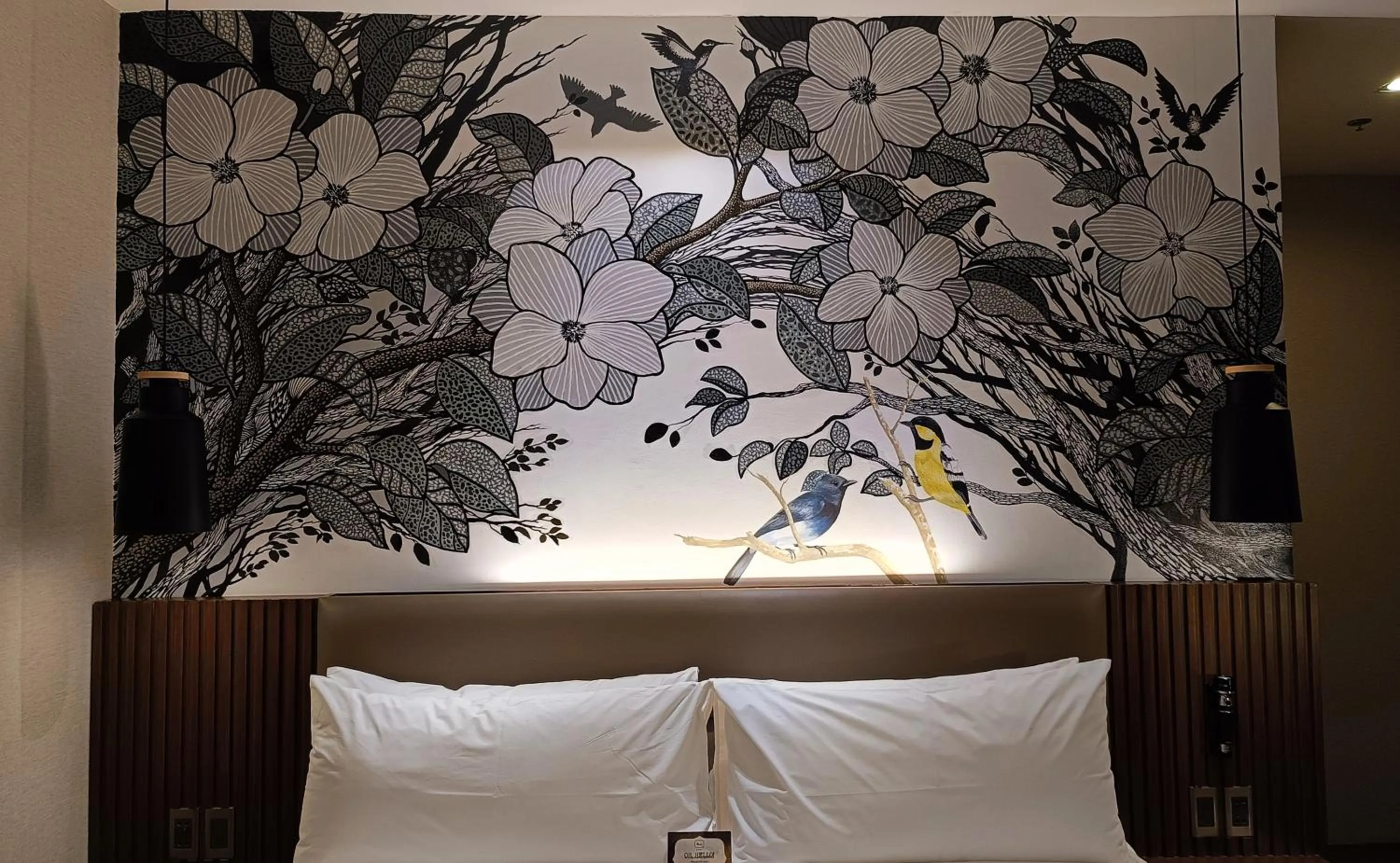 Bed in The Henry Hotel Roost Bacolod