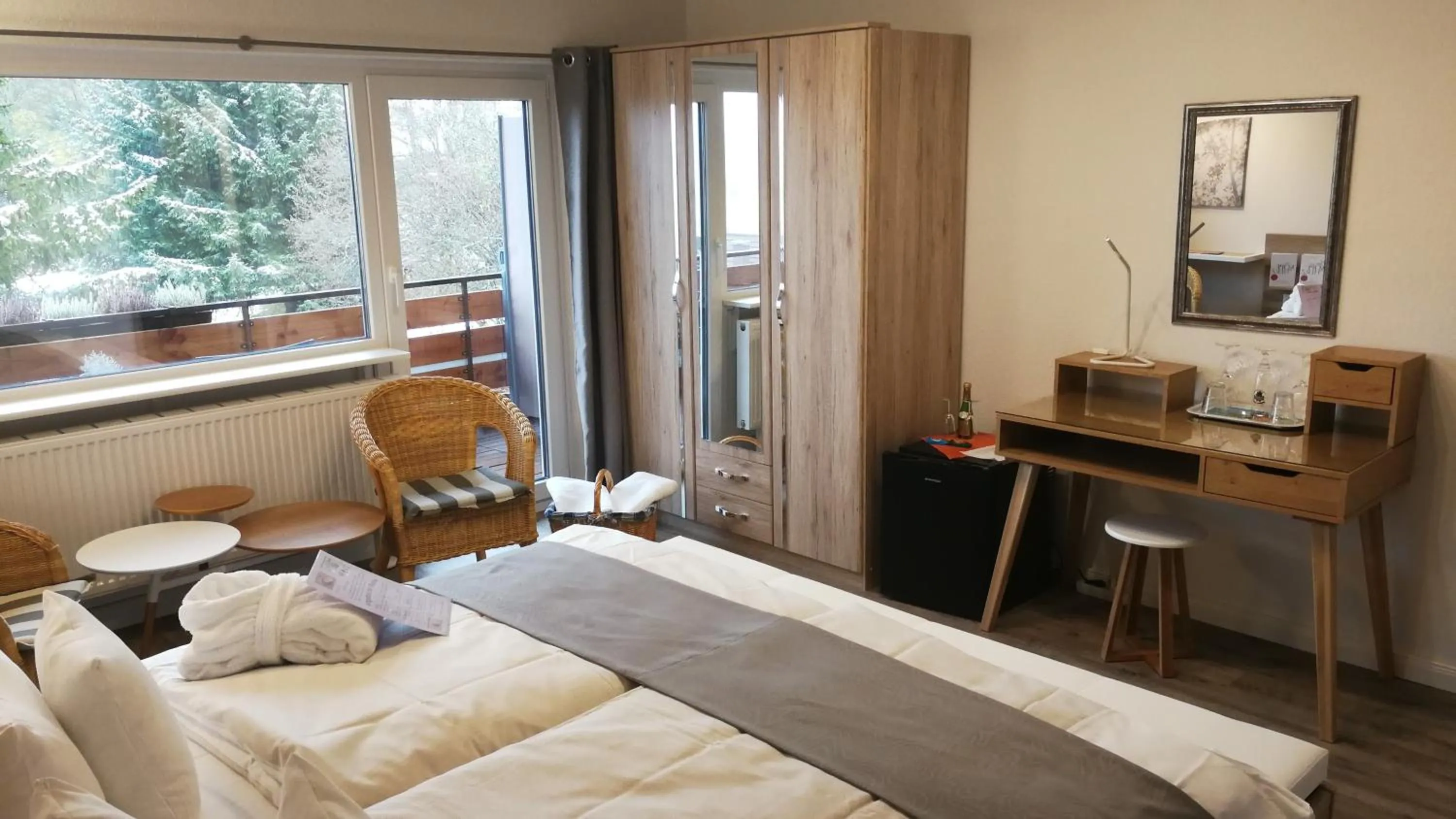 Photo of the whole room, Bed in Forsters Schwarzwald Hof - Resort-Hotel&Pension