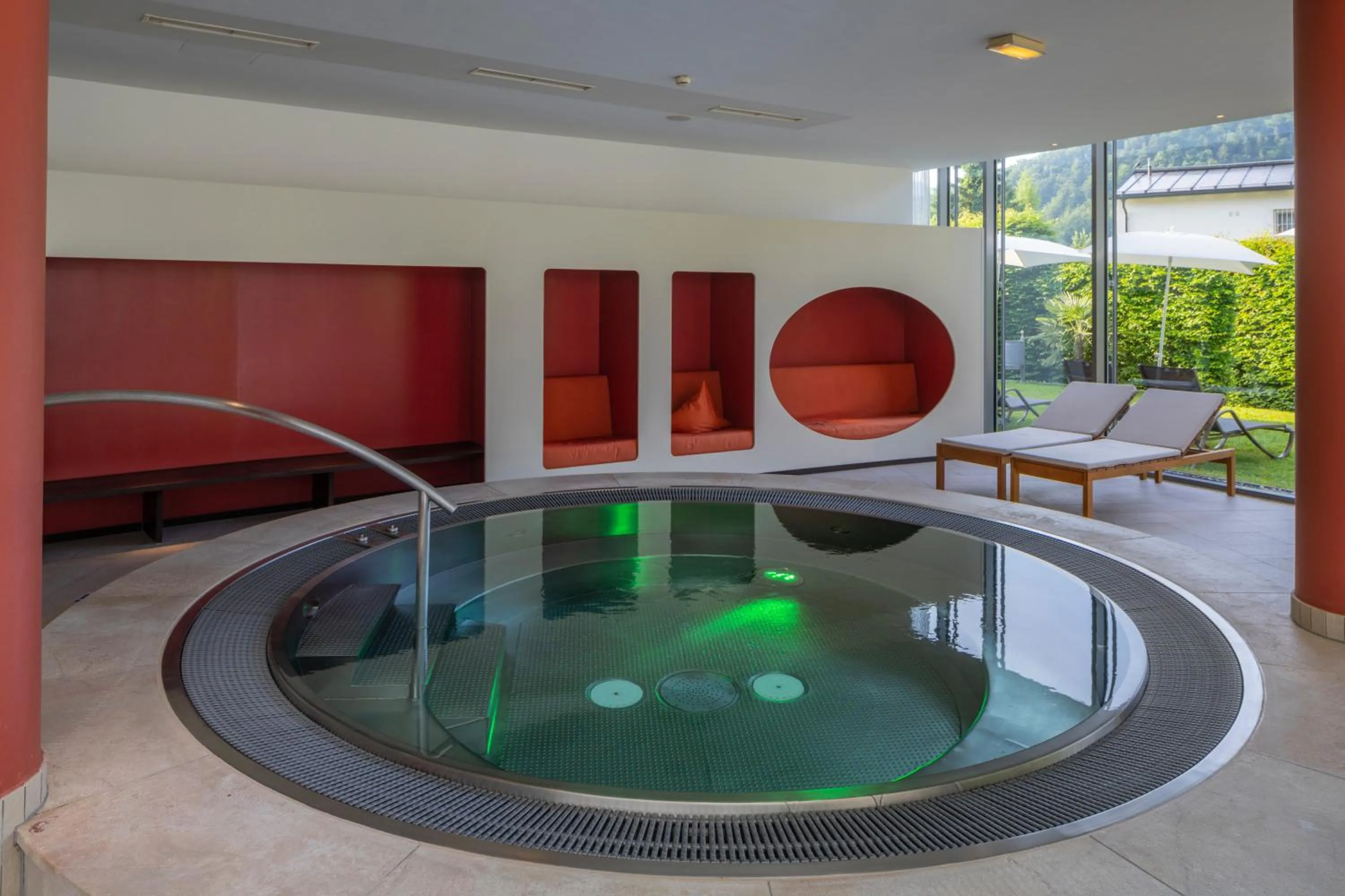 Hot Tub in Villa Seilern Vital Resort