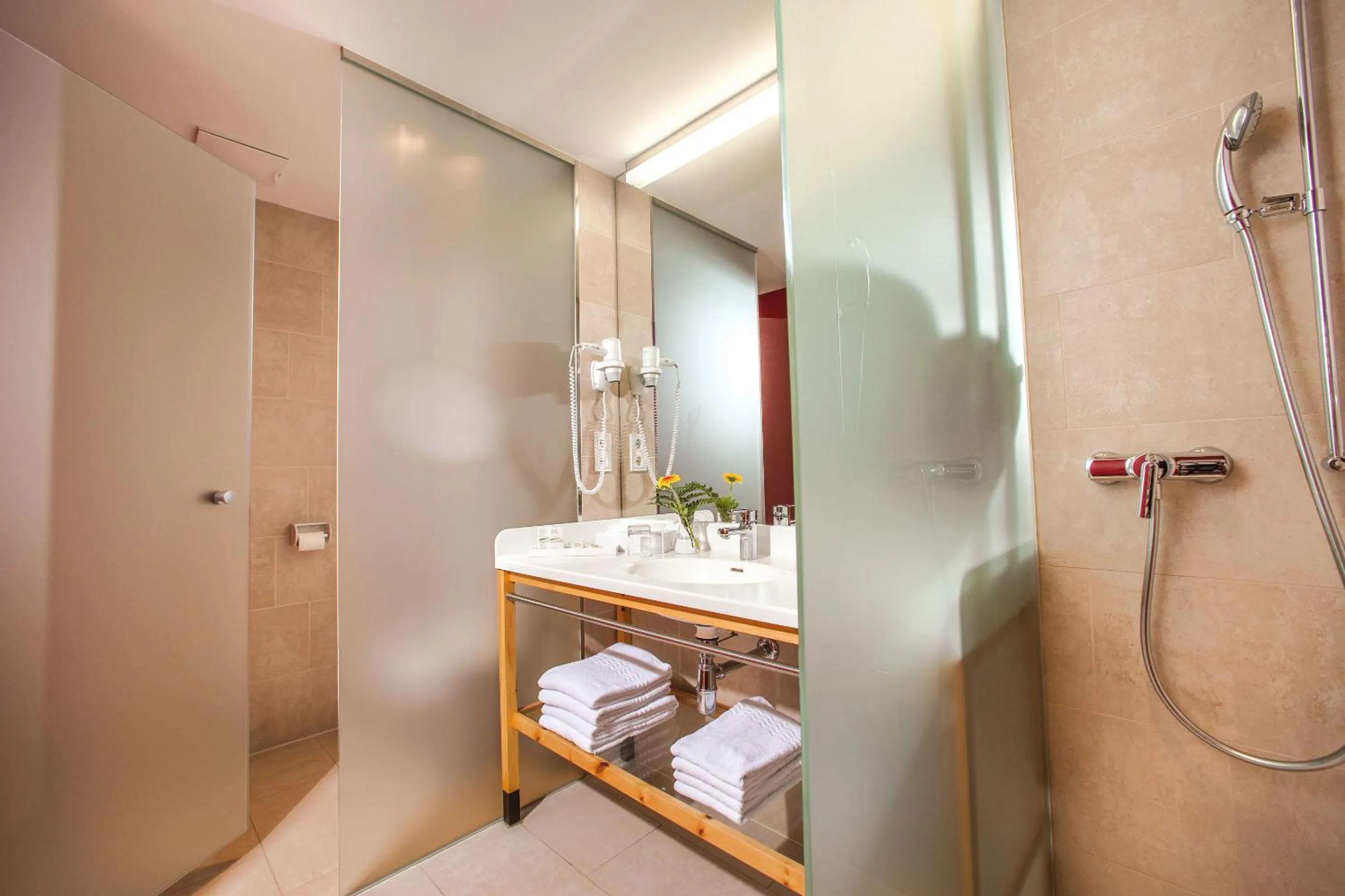 Bathroom in Villa Seilern Vital Resort