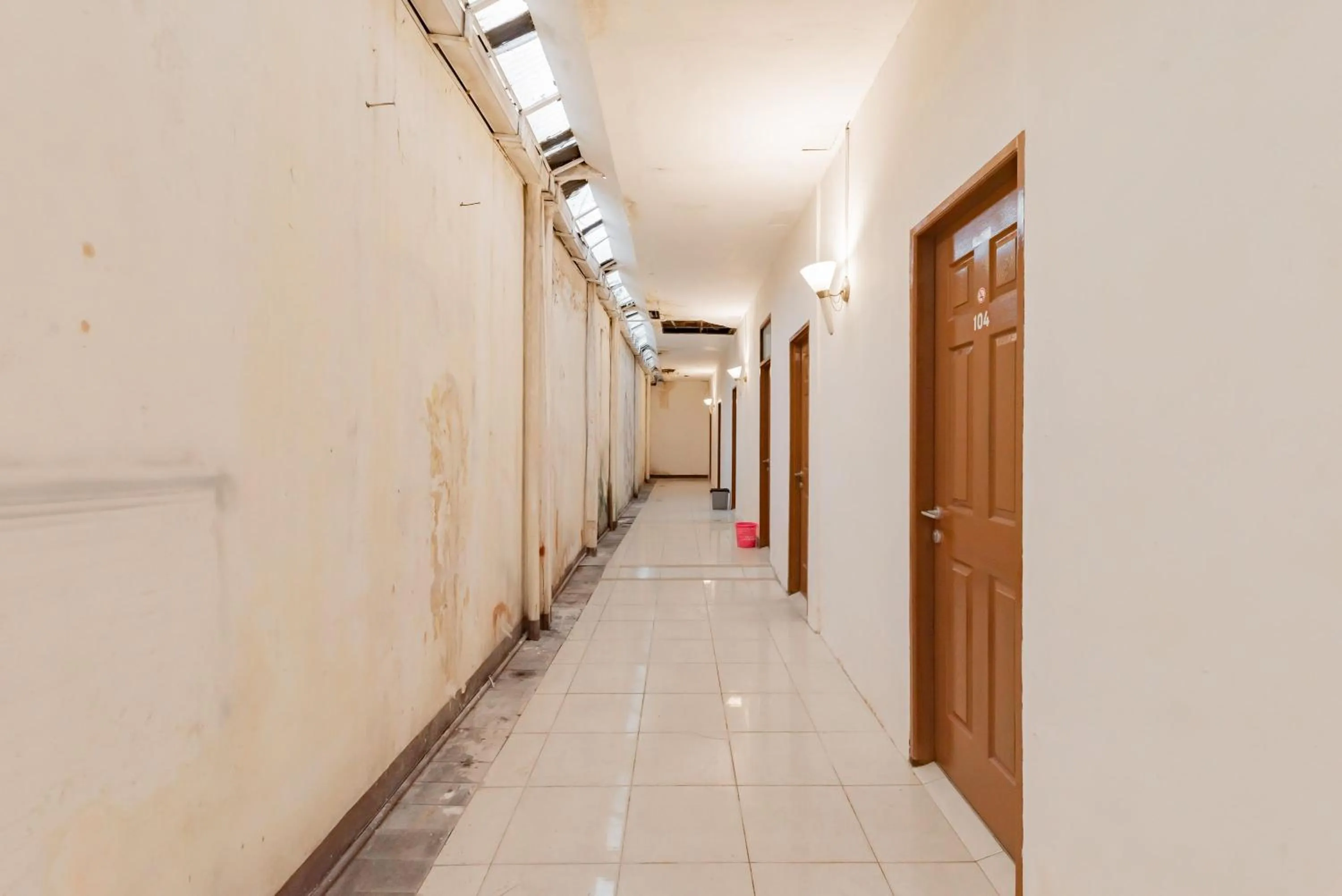 Floor plan in Urbanview Hotel Cozy Samarinda by RedDoorz