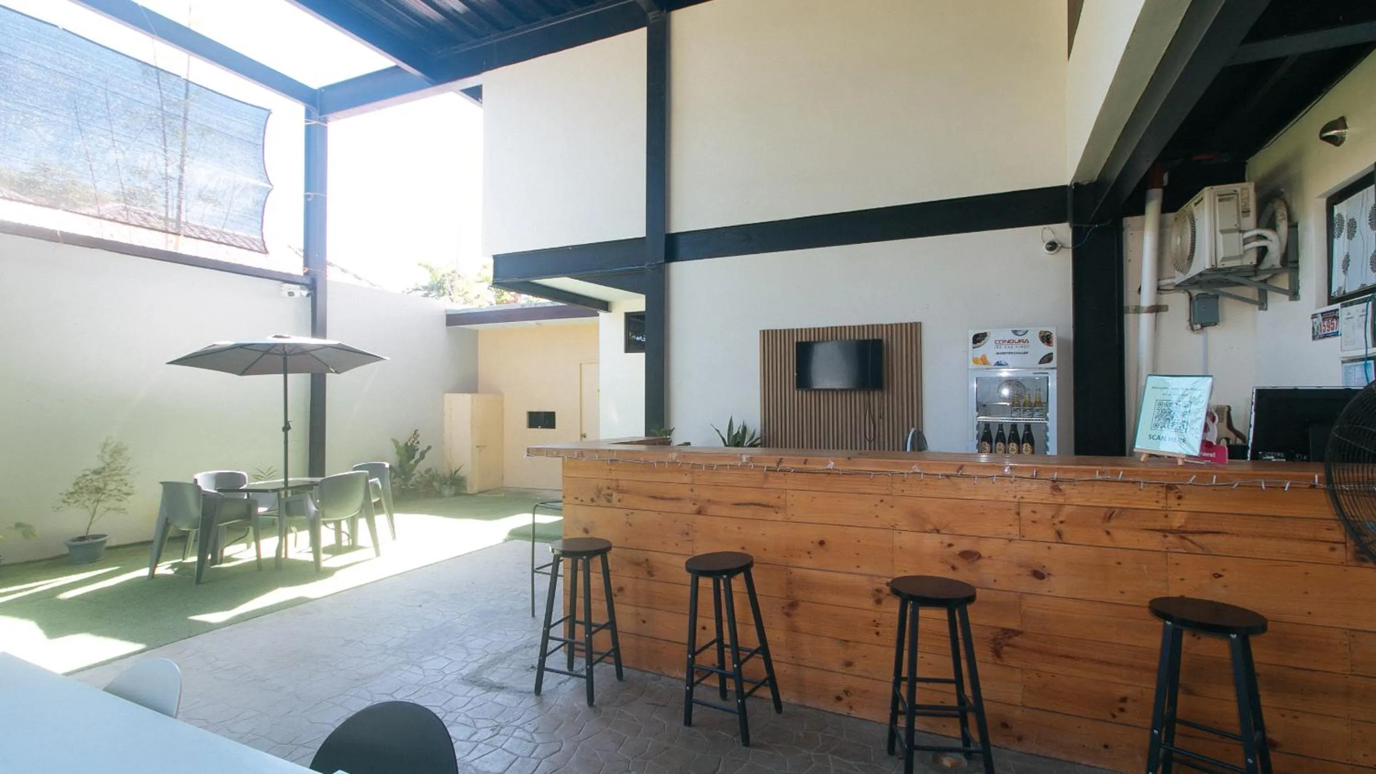 Lobby or reception in Mahayahay Lodge and Restaurant