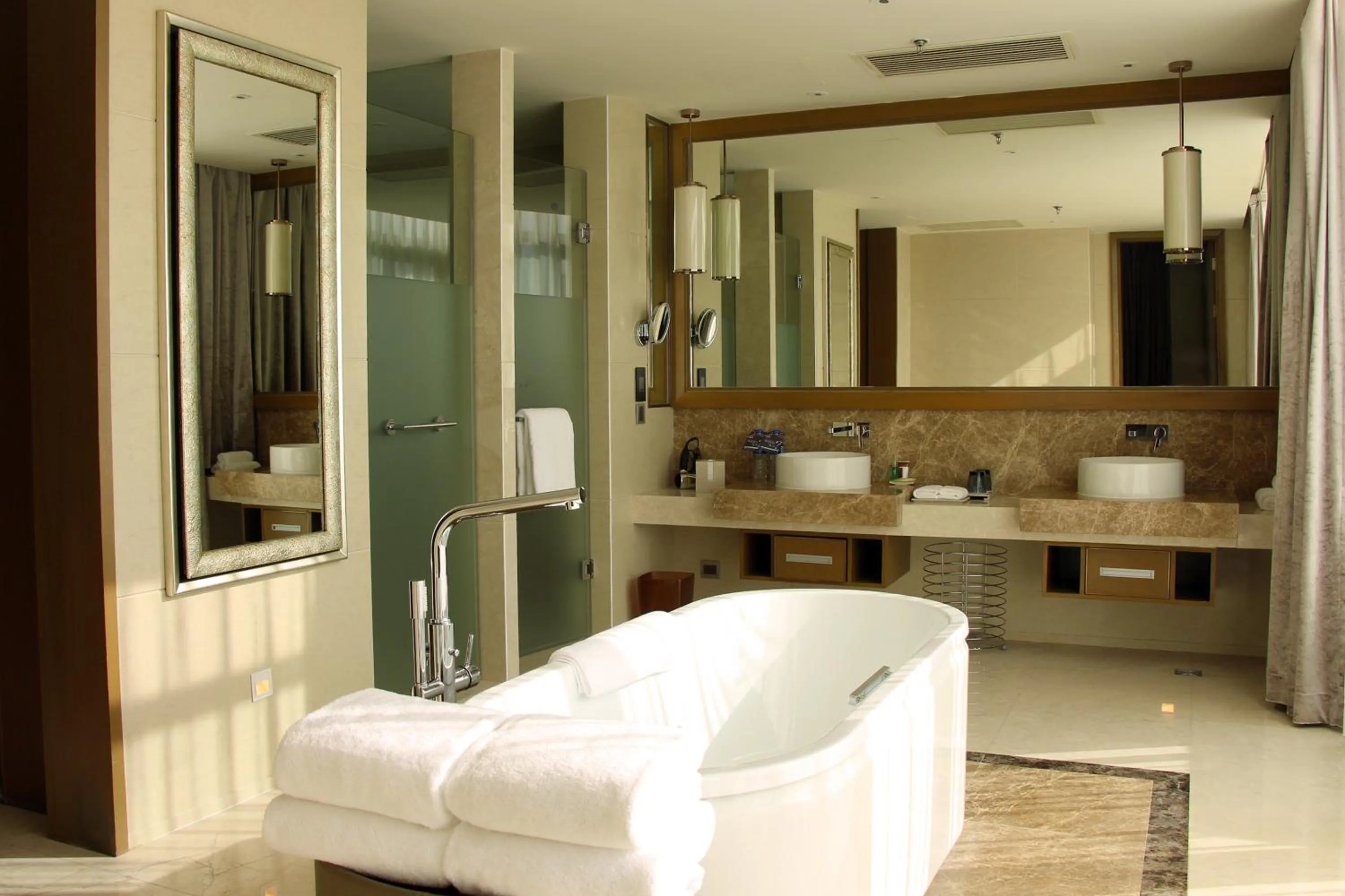 Bathroom in Sheraton Huizhou Bailuhu