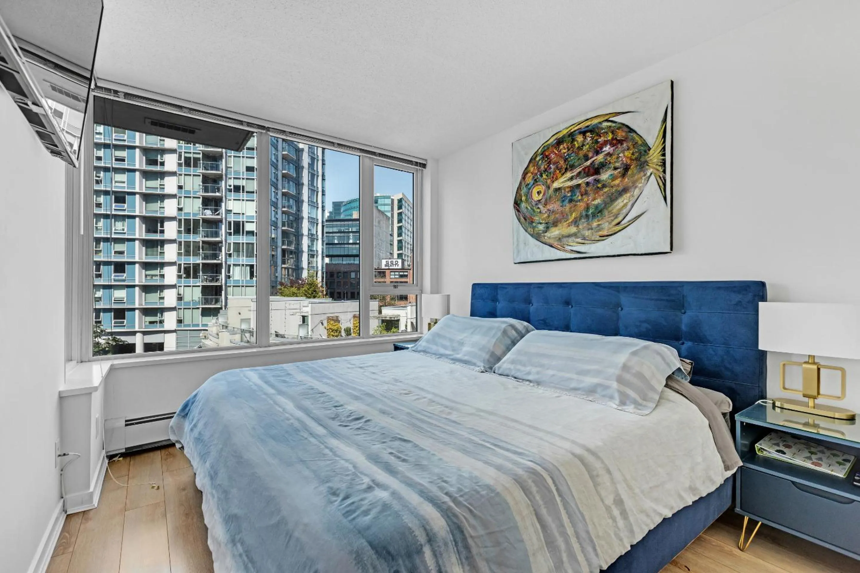 Bedroom, Bed in Gastown Downtown Apartment very central