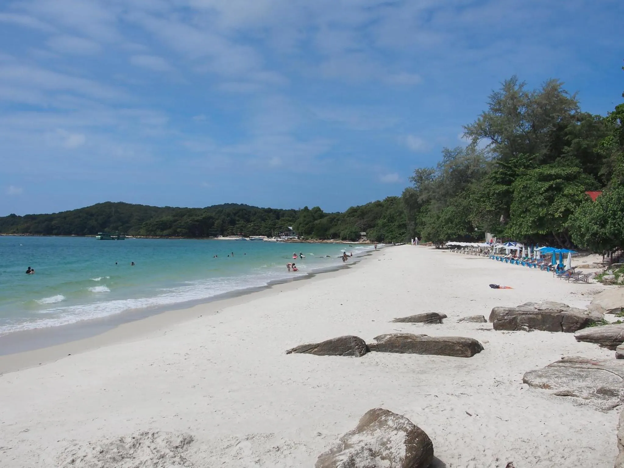 Beach in Green Bay Samed Resort
