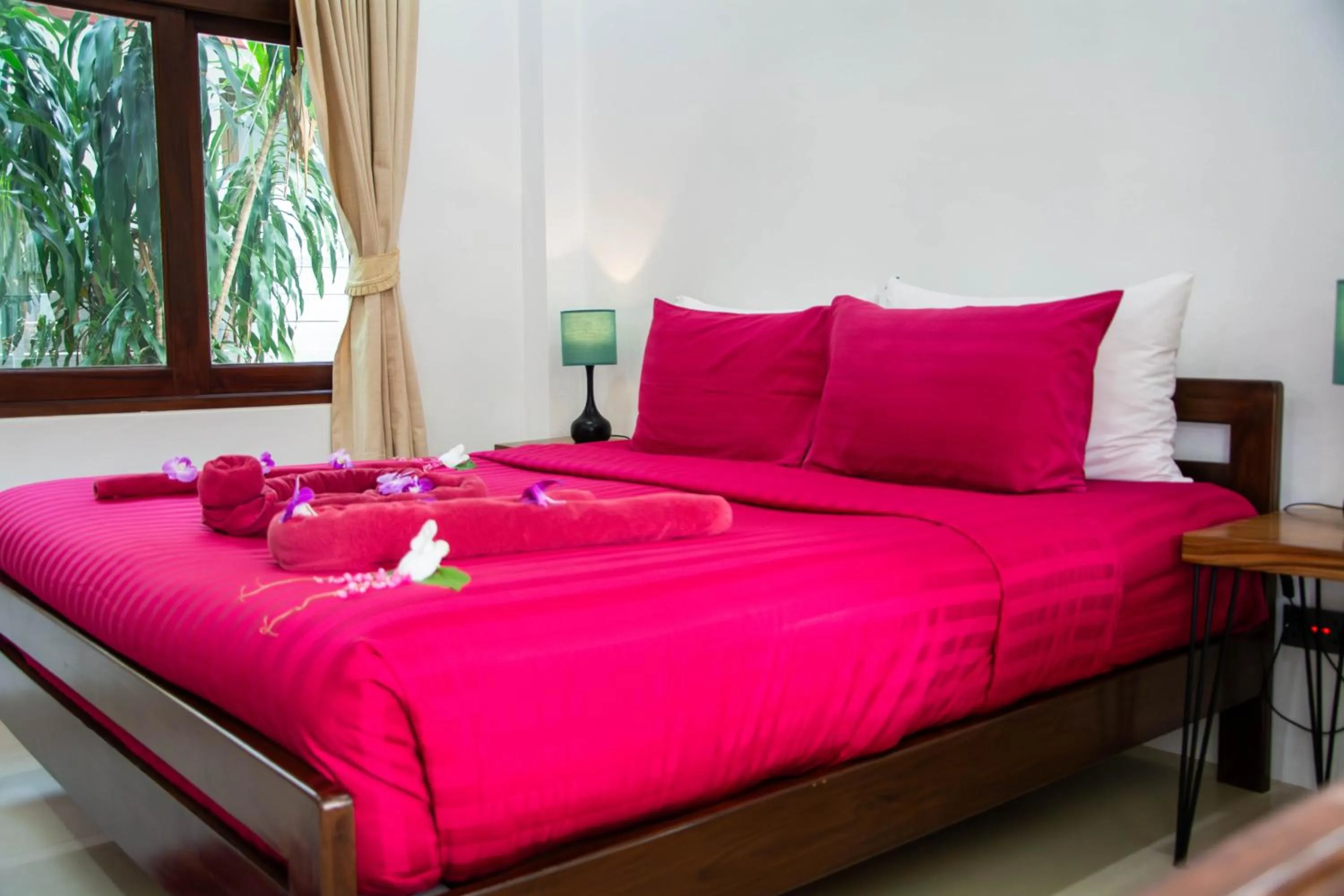 Bed in Amara Beach Resort Koh Phangan