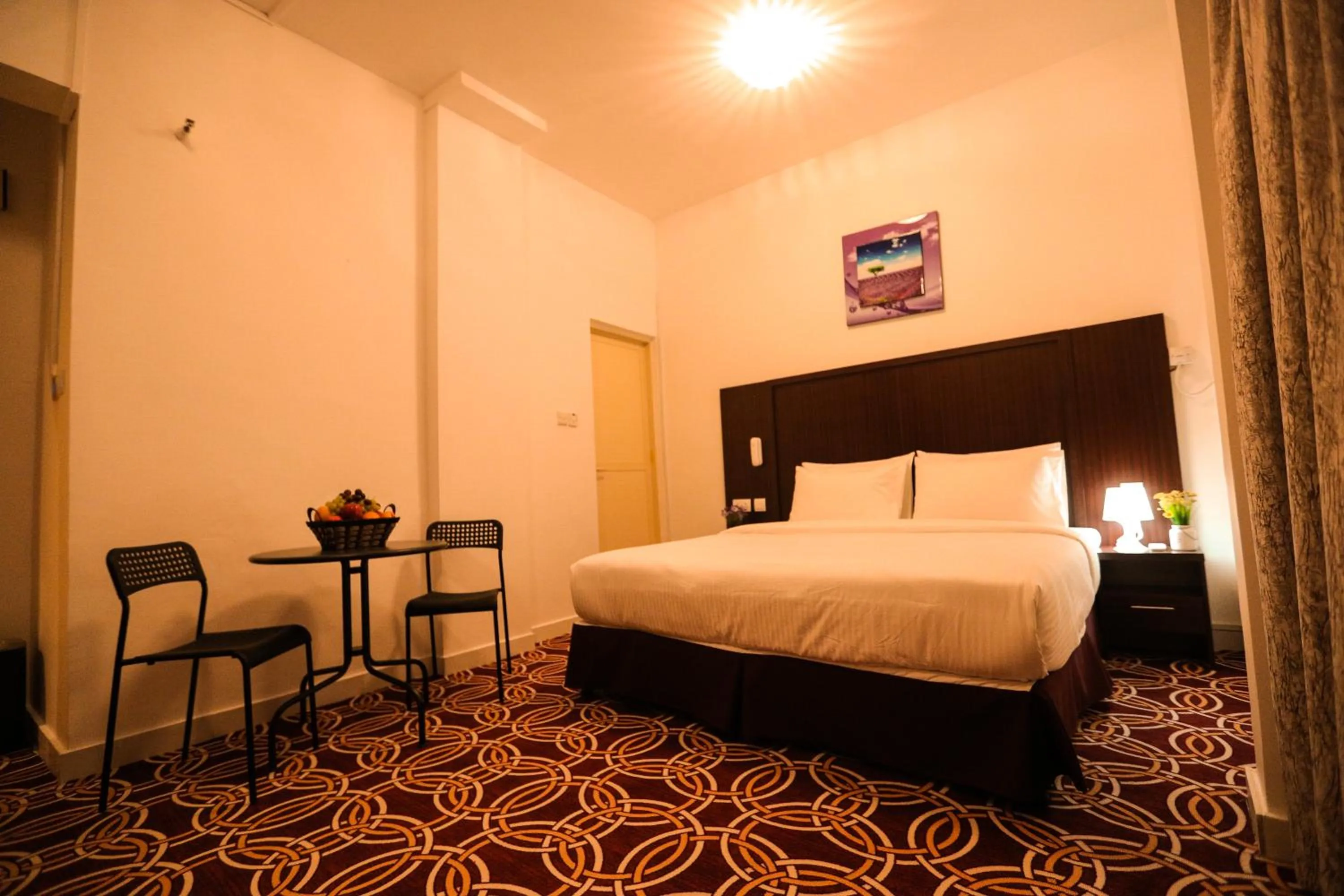Photo of the whole room, Bed in AL KARNAK HOTEL - BRANCH