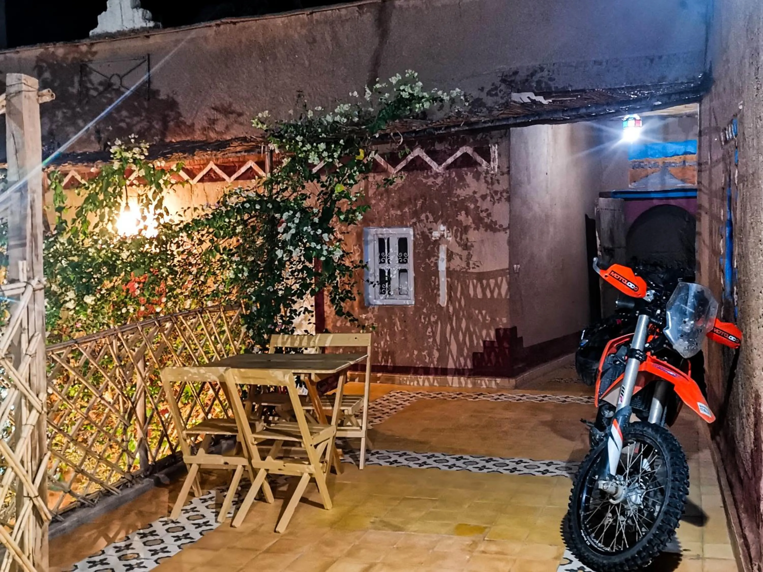 Night in Riad Dar Zaouia