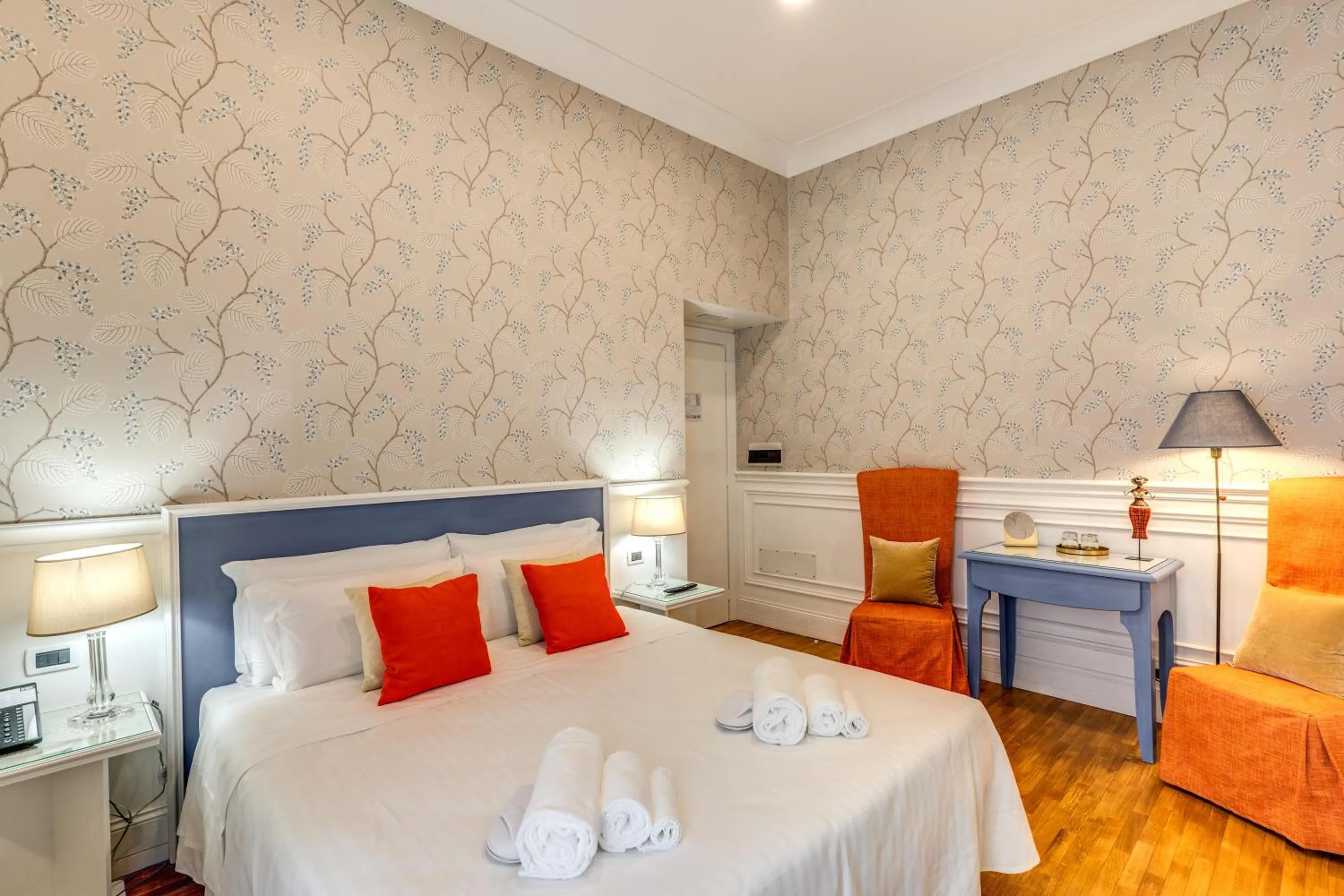 Photo of the whole room, Bed in Mangili Garden Hotel