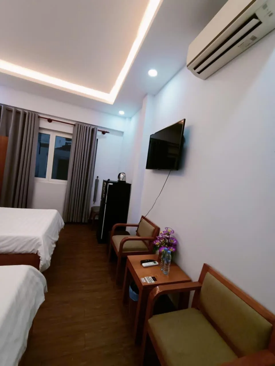 Bedroom, Bed in 102 House