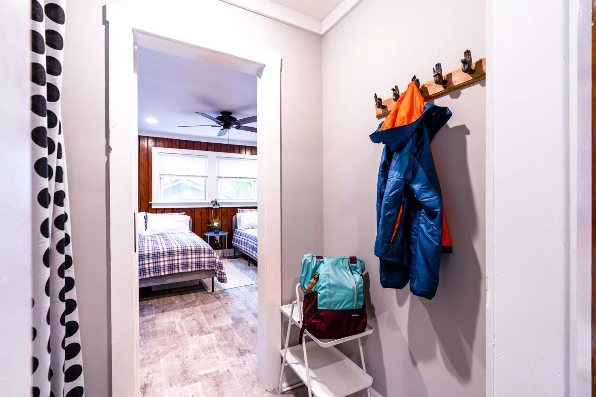 Bedroom, Bed in Foggy Bottom Cabins