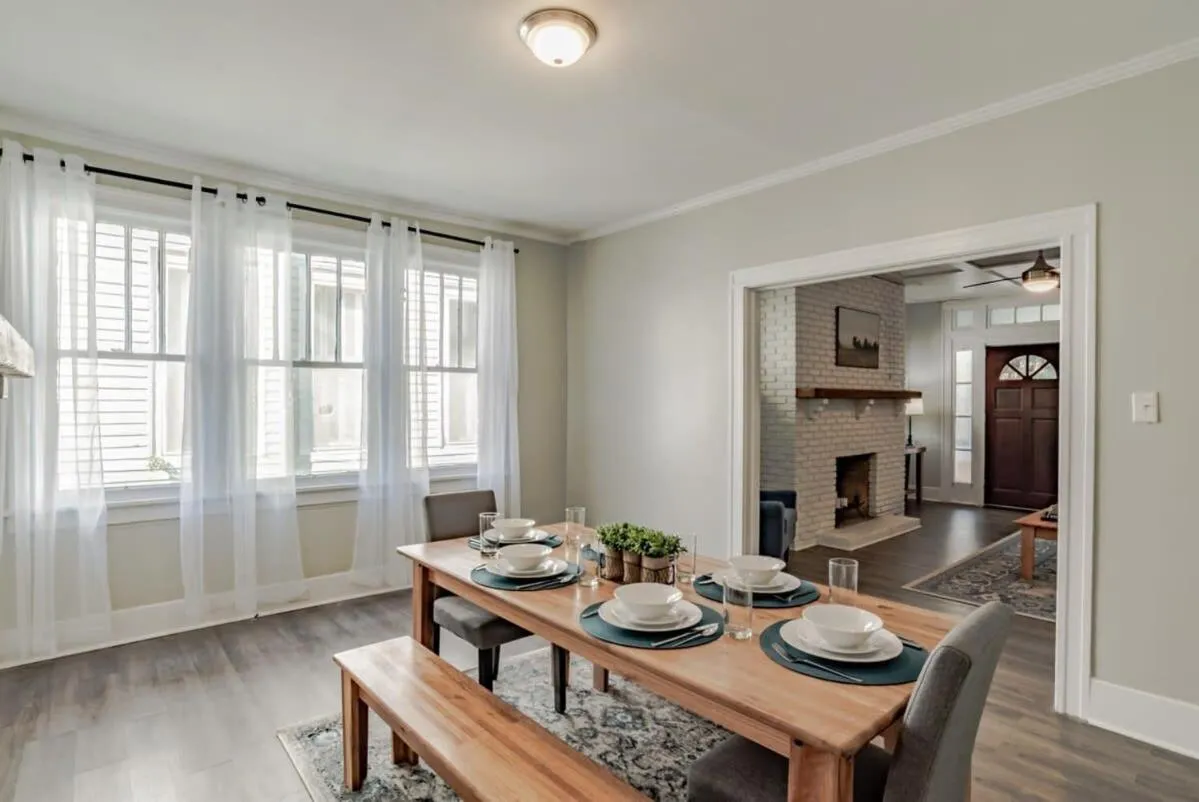 Modern Cottage on Michigan