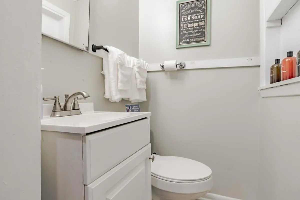 Modern Cottage on Michigan