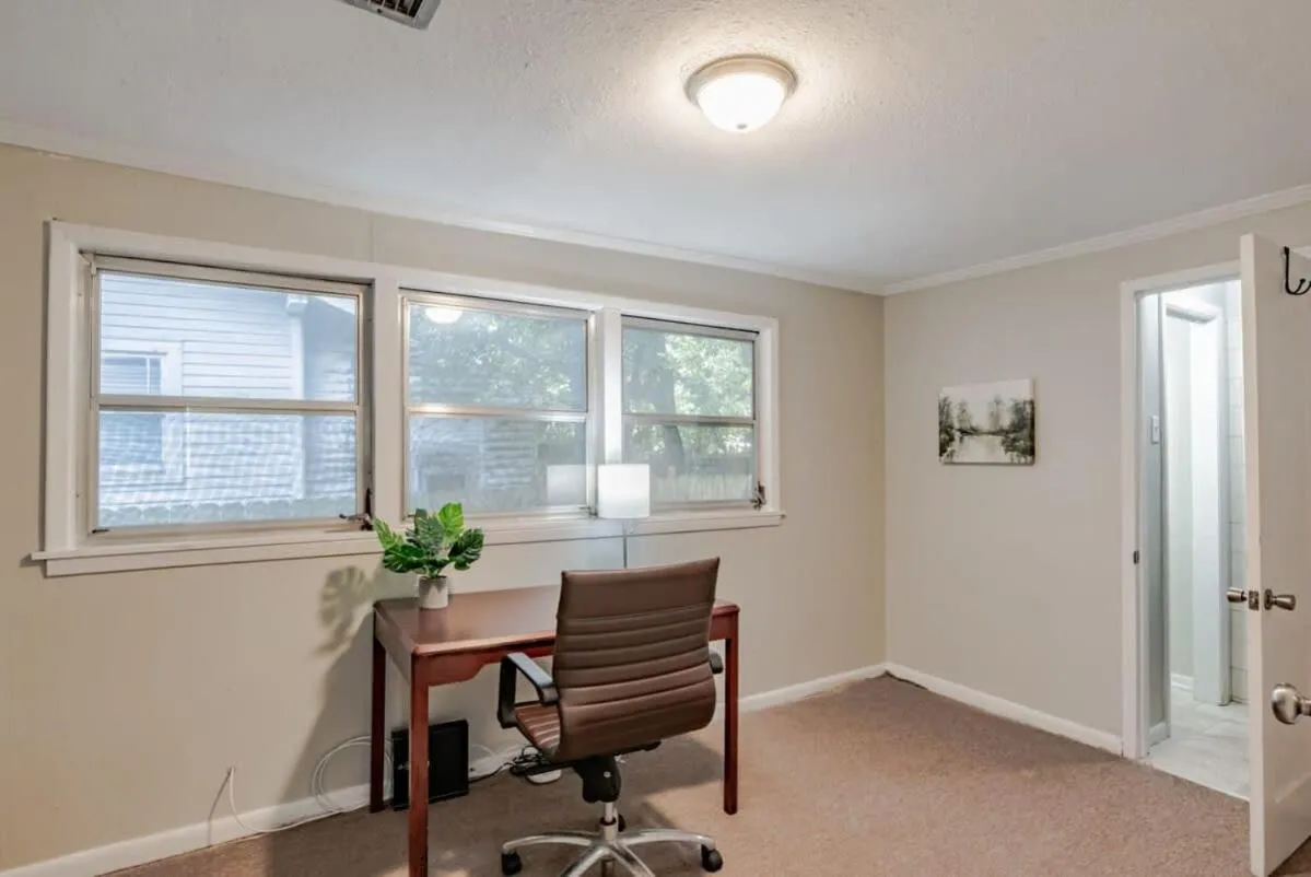 Modern Cottage on Michigan