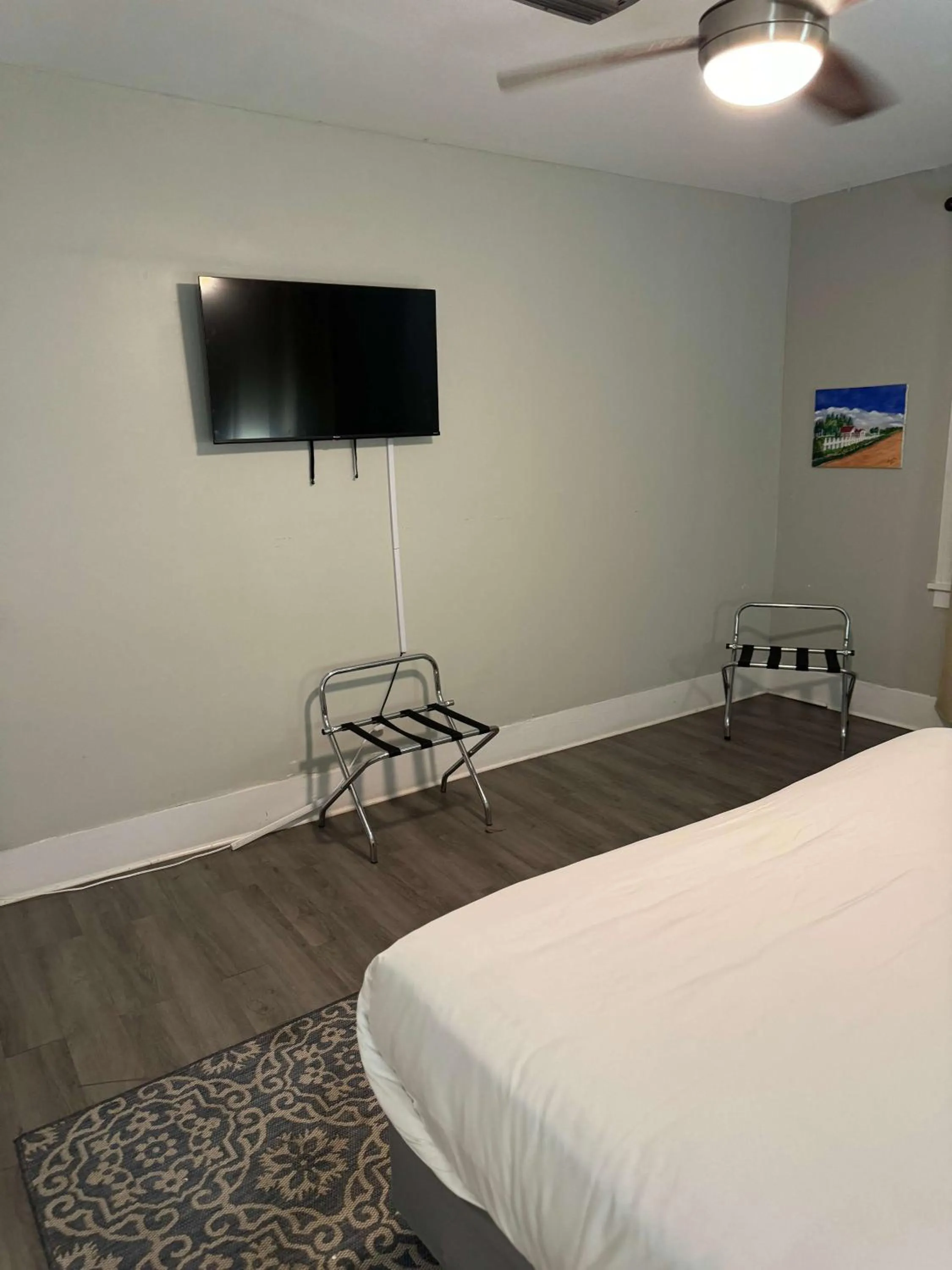 Bed in Modern Cottage on Michigan