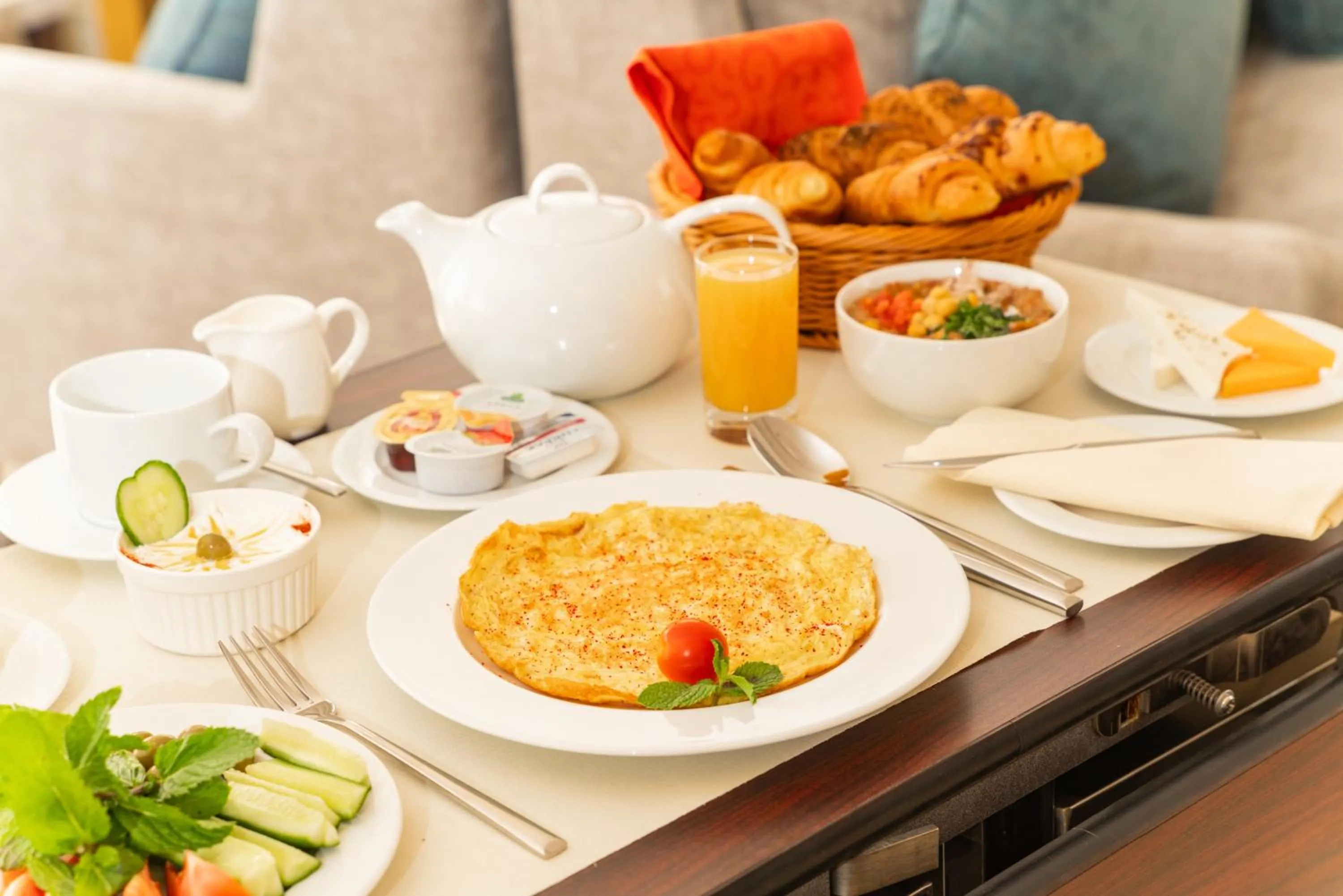 Food and drinks in Swiss Spirit Hotel & Suites Dammam Corniche