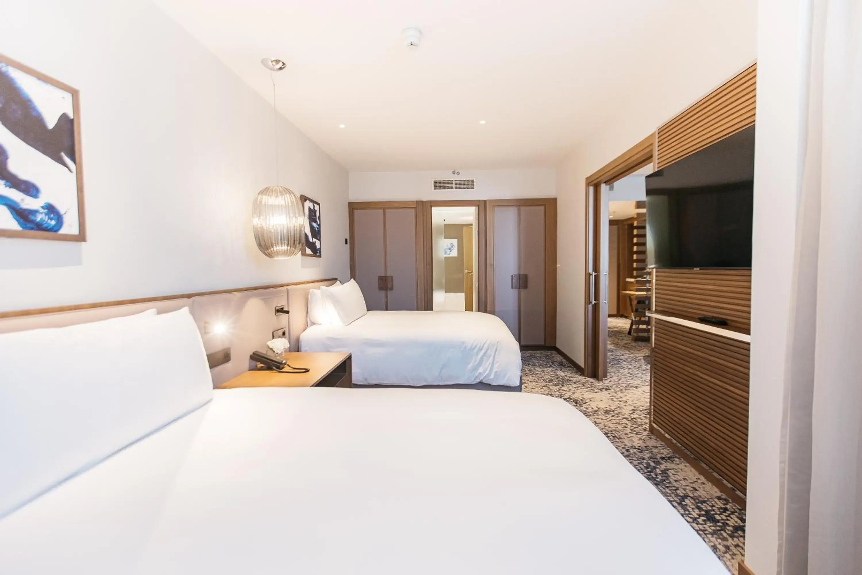 One-Bedroom Twin Suite with Sofa Bed and Balcony in InterContinental Barcelona by IHG One-Bedroom Twin Suite with Sofa Bed and Balcony in InterContinental Barcelona by IHG