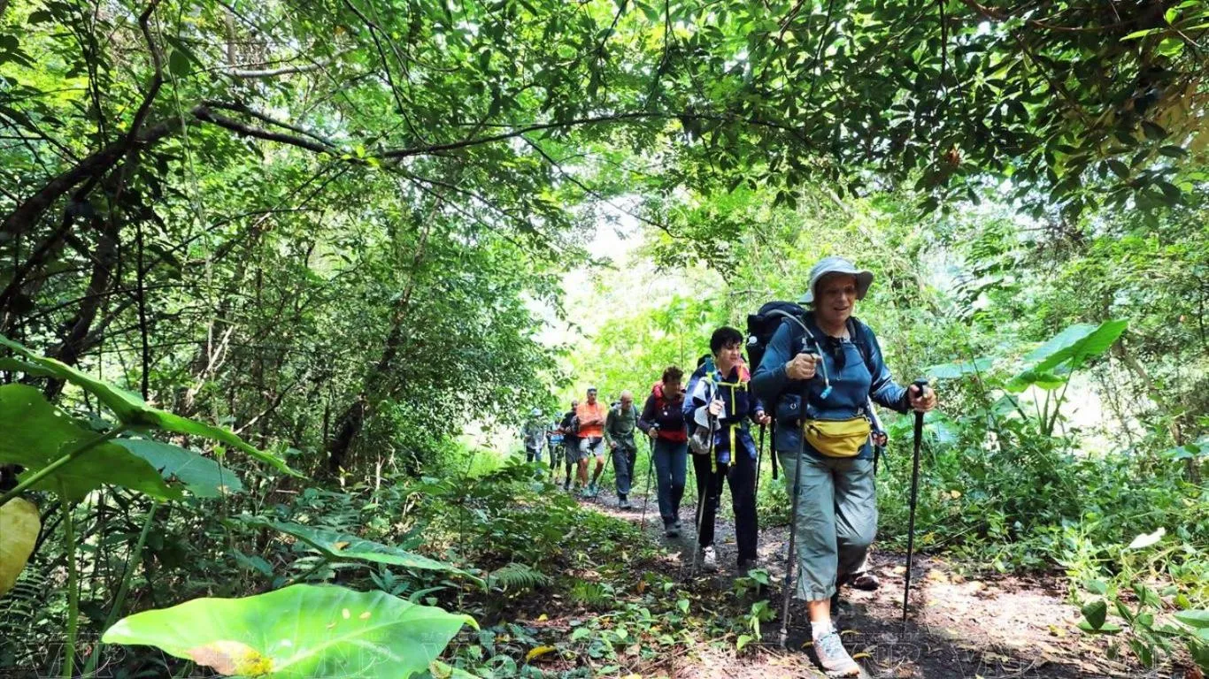 Hiking in Tung Quang Hotel