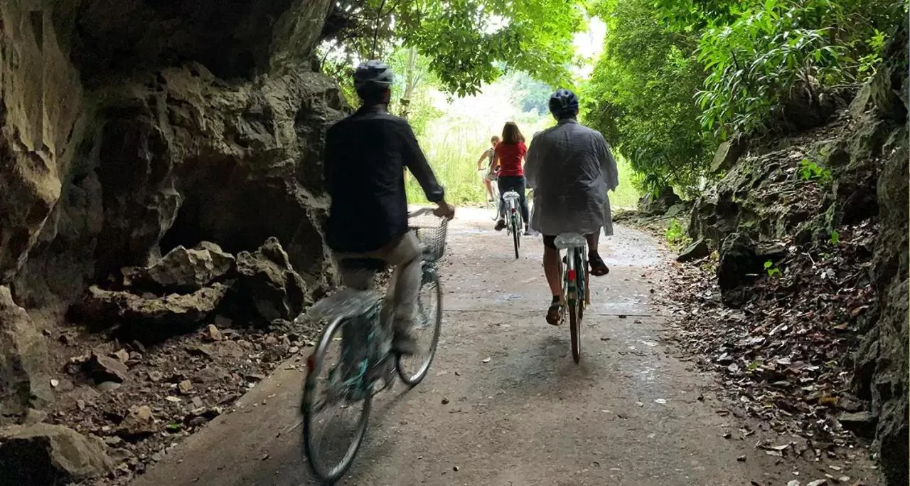 Cycling in Tung Quang Hotel