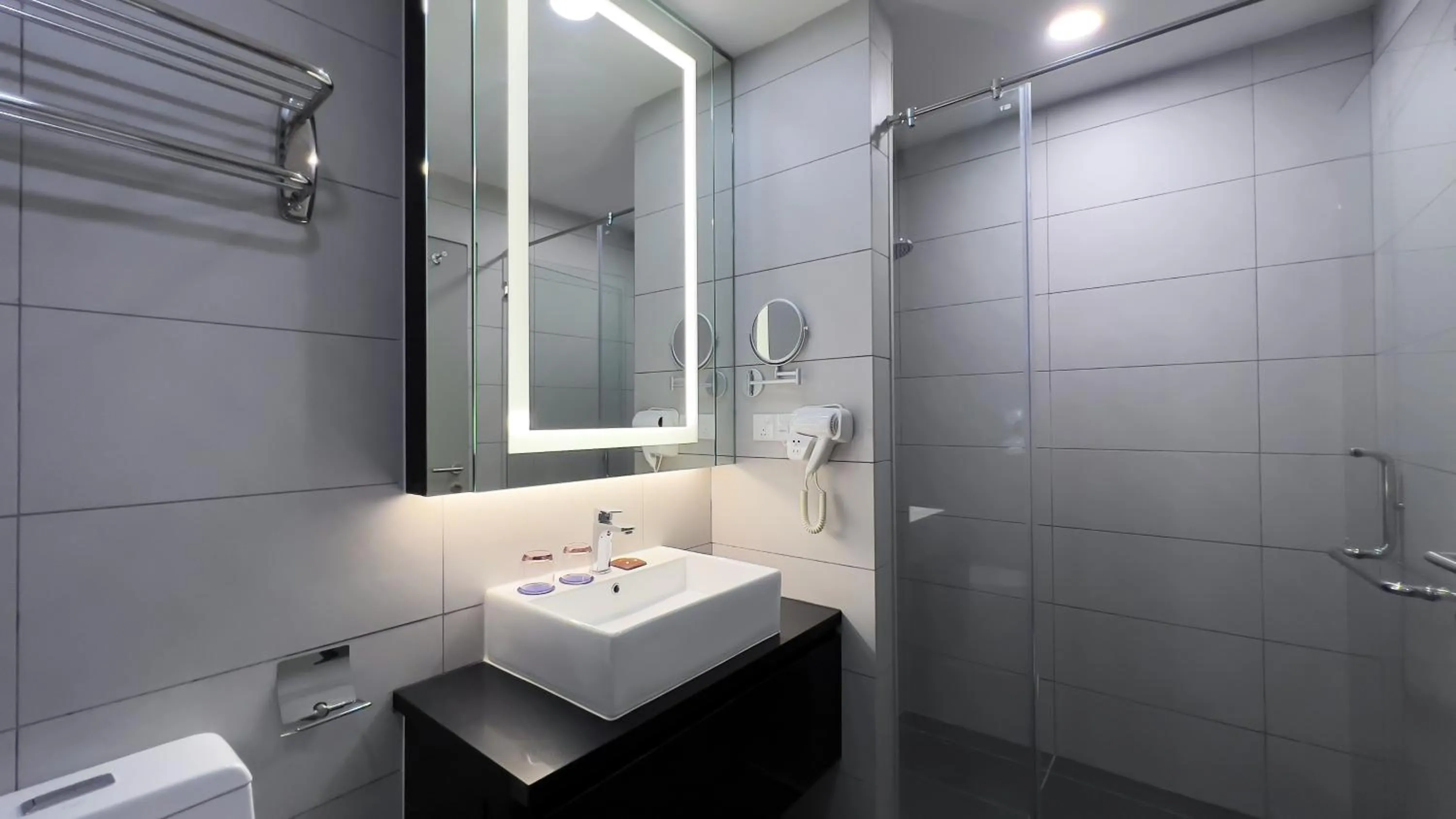 The Yanné, Onsen Hotel