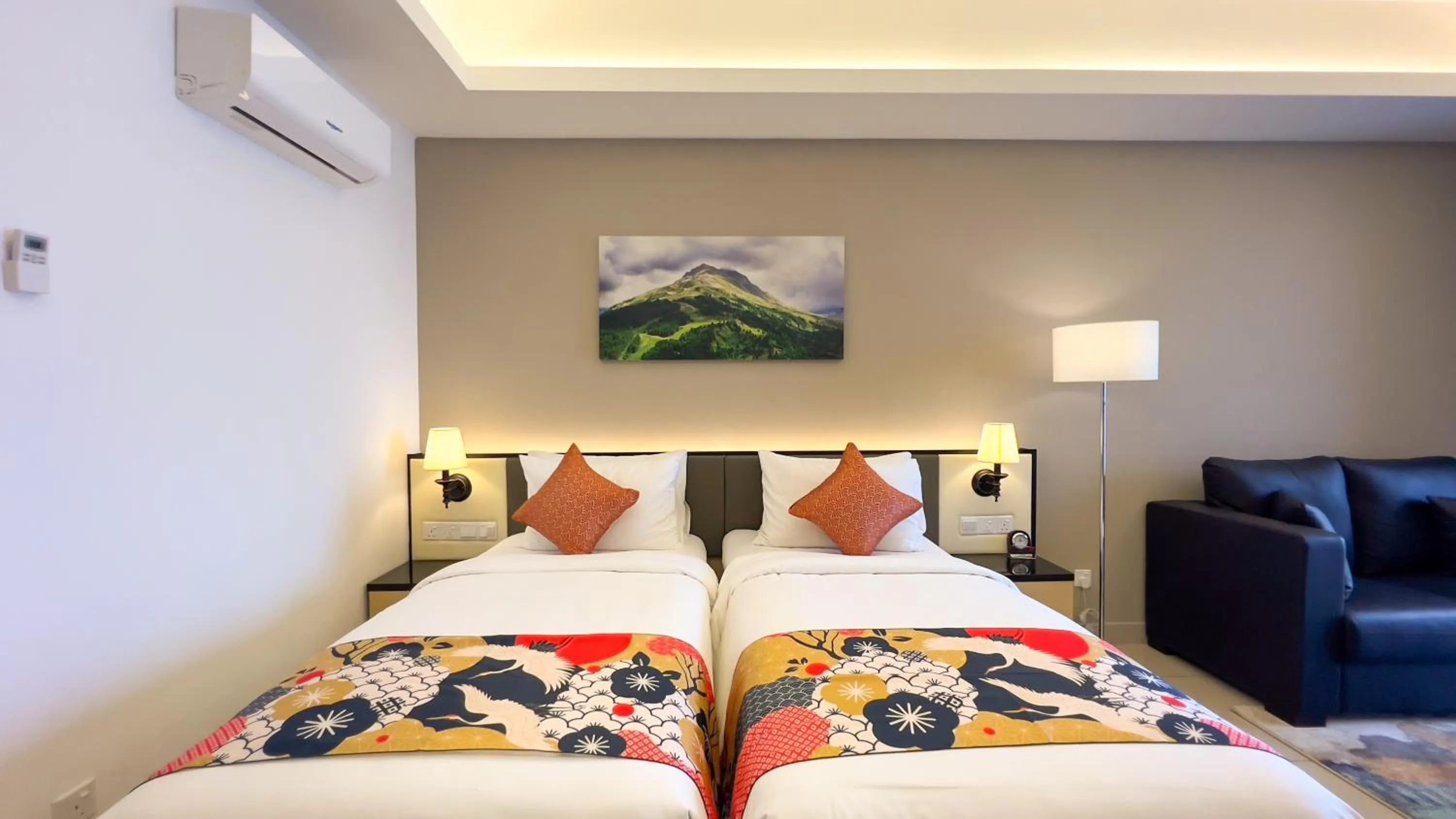 Bed in The Yanné, Onsen Hotel