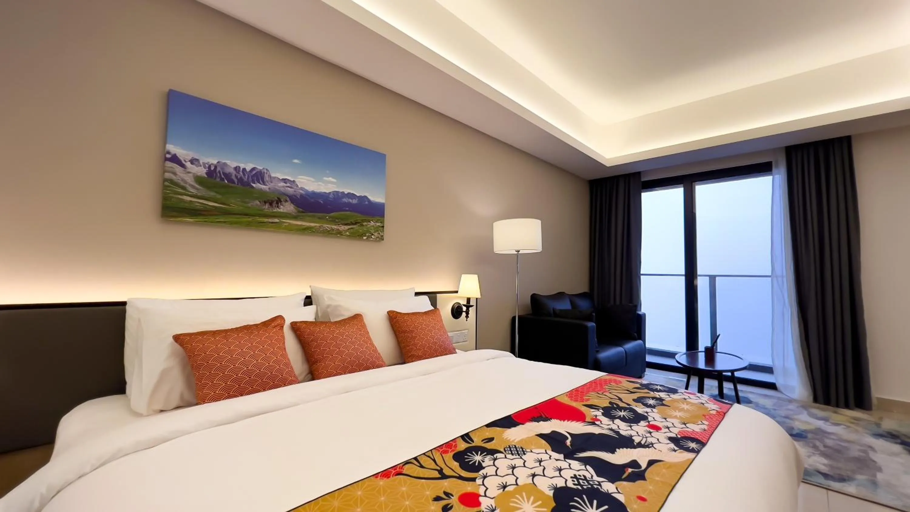 Bed in The Yanné, Onsen Hotel