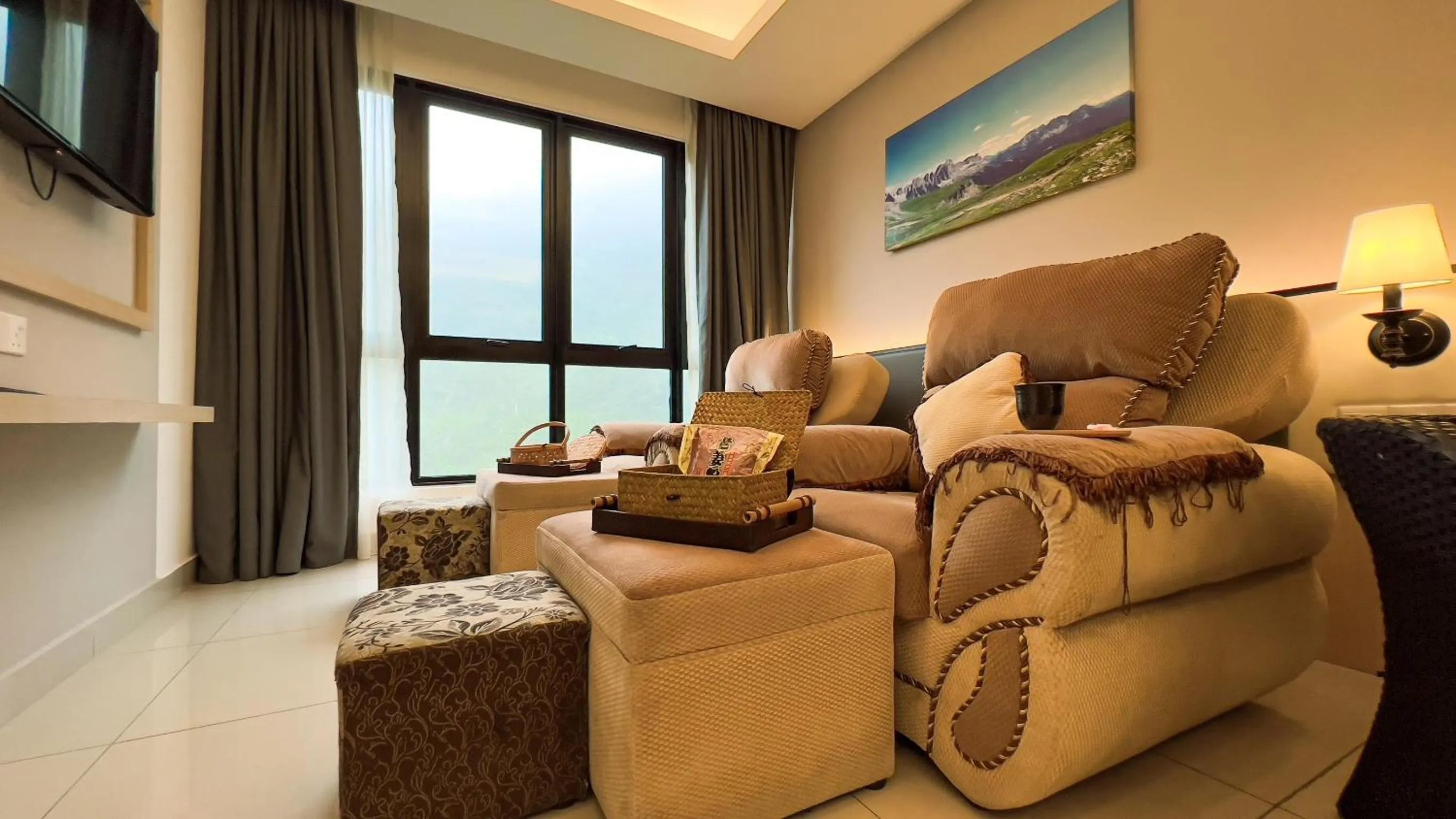 Massage in The Yanné, Onsen Hotel