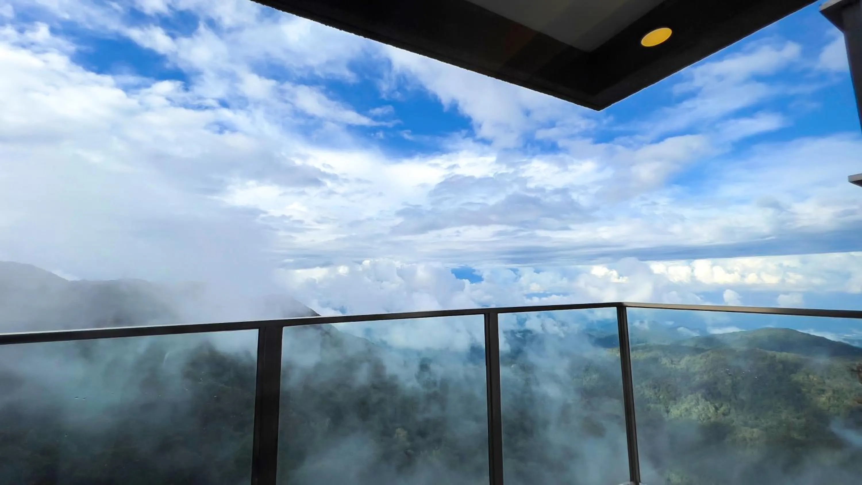 The Yanné, Onsen Hotel