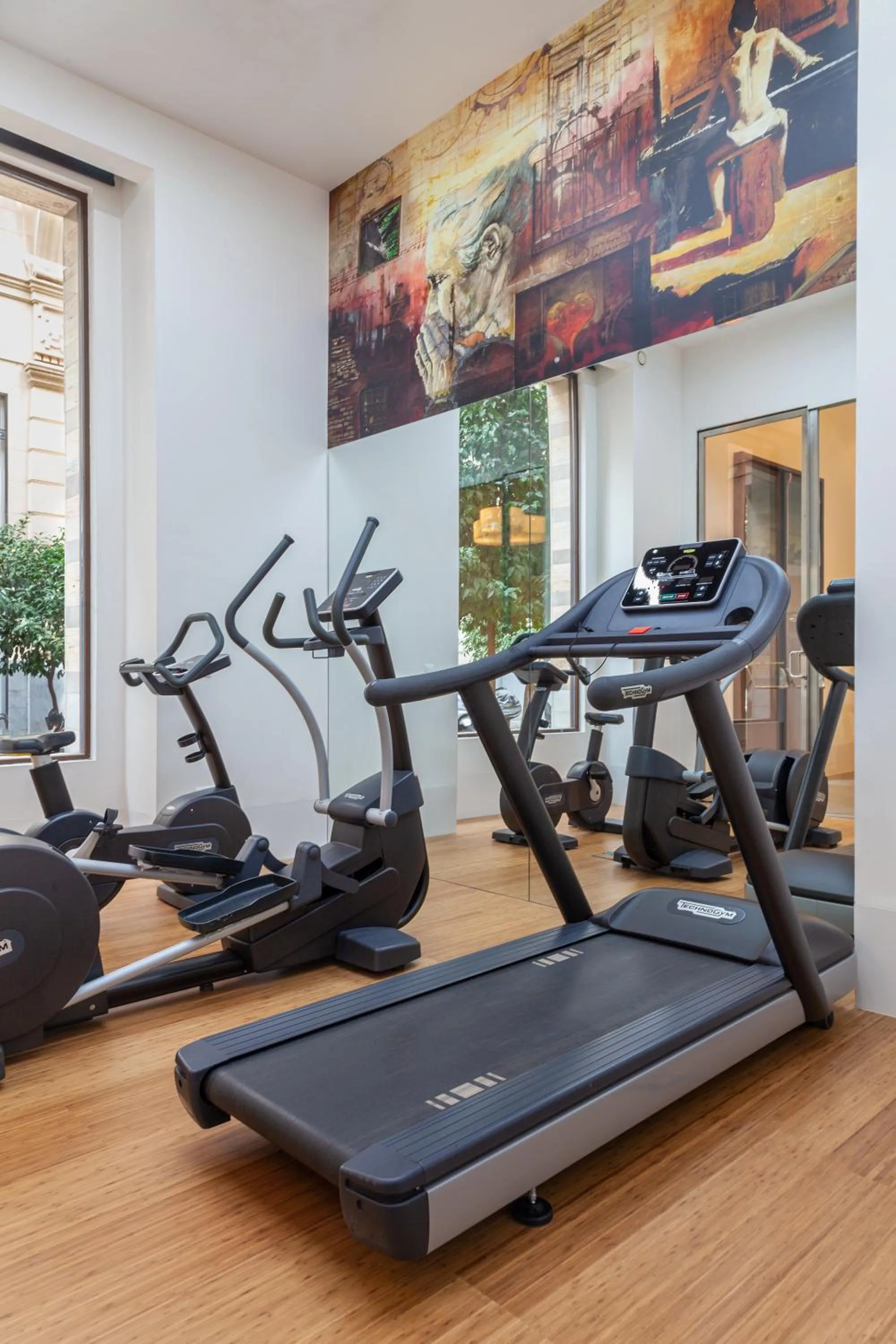 Fitness centre/facilities in Hotel Maciá Granada Five Senses Rooms & Suites