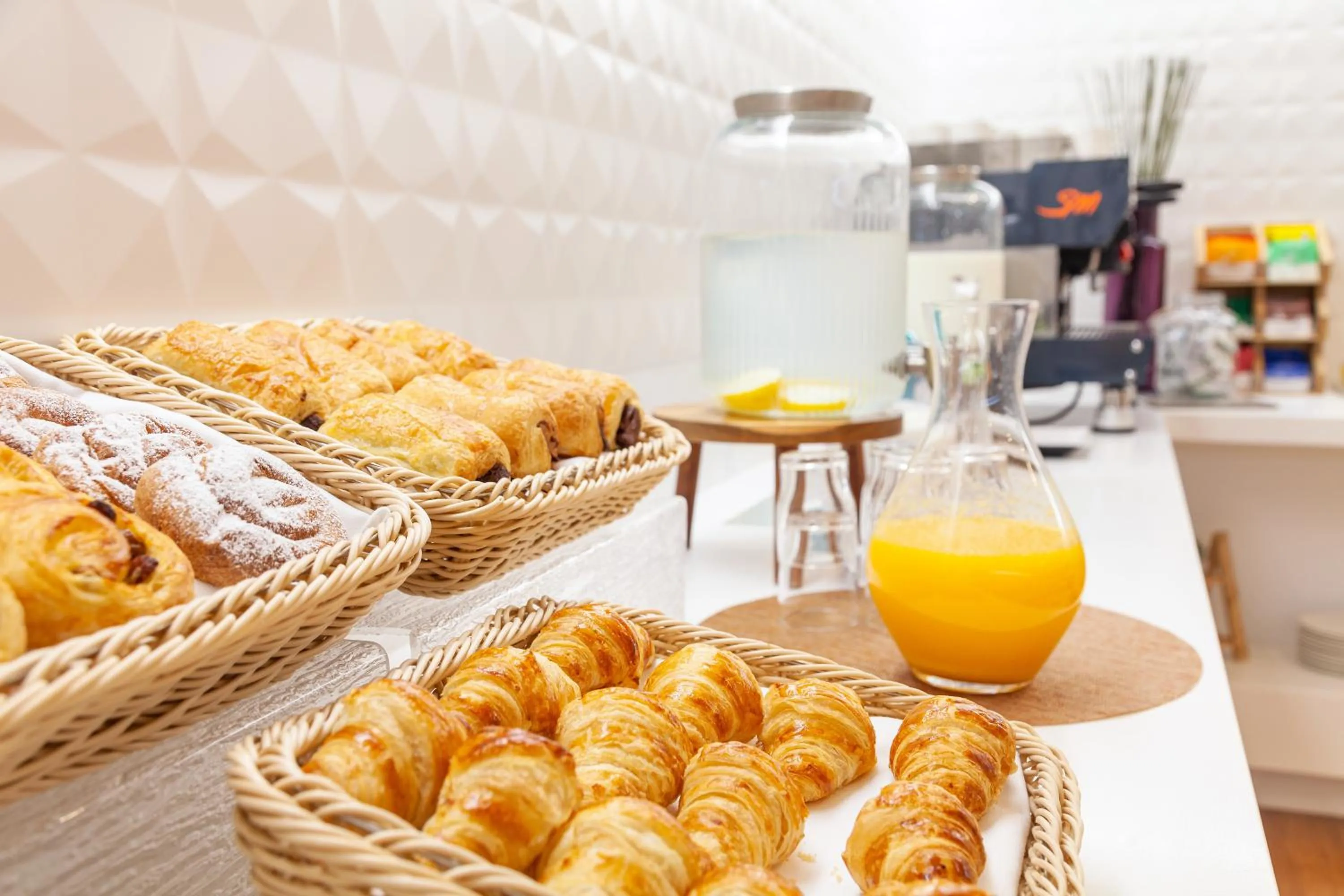Buffet breakfast in Hotel Maciá Granada Five Senses Rooms & Suites