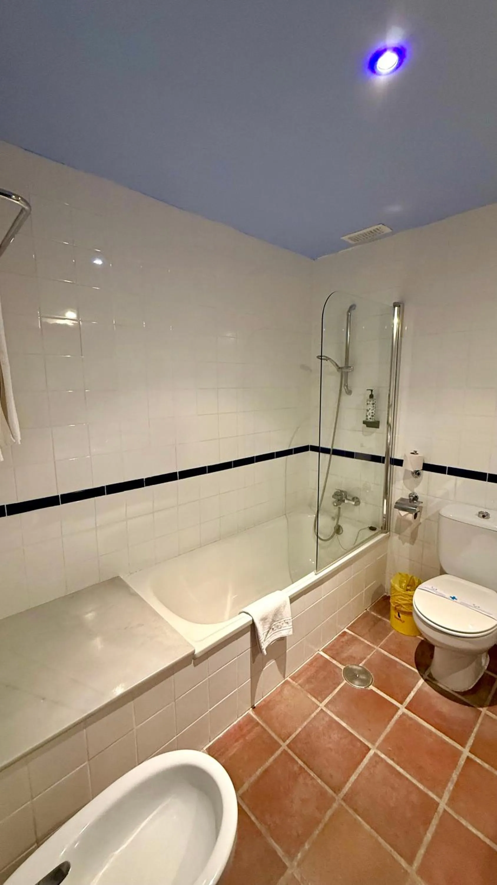 Bathroom in Cerro de Hijar