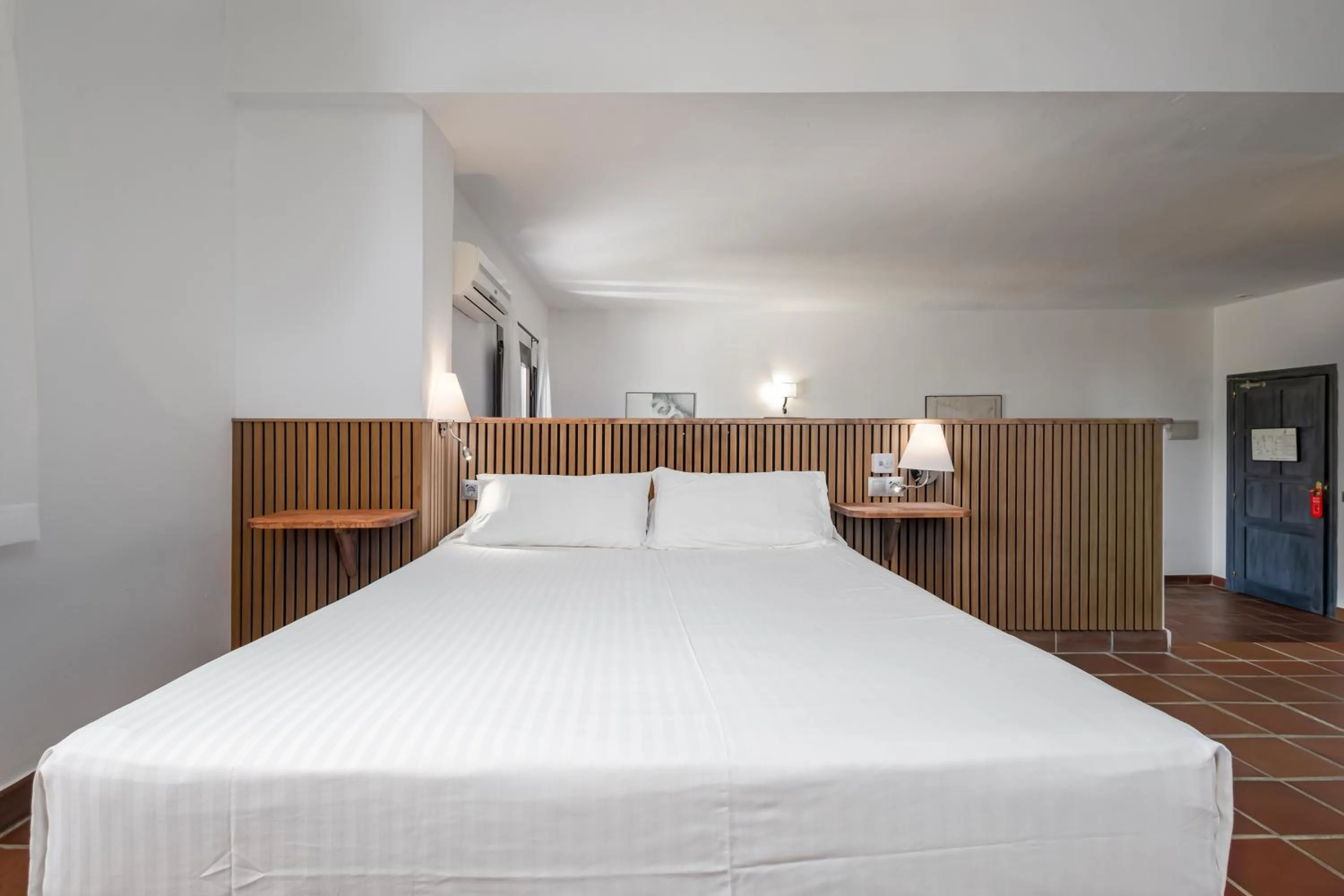 Bed in Cerro de Hijar