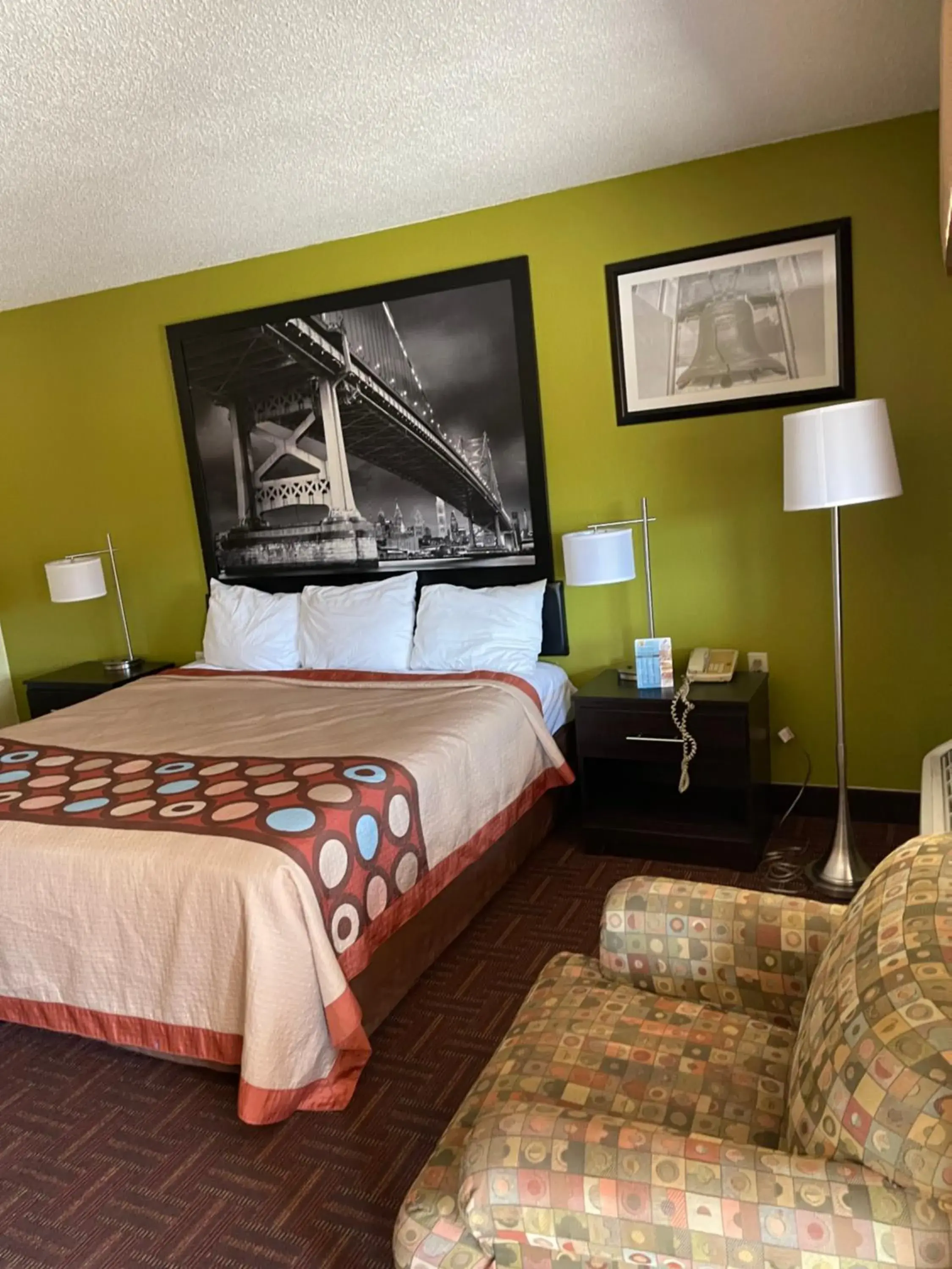 Standard Double Room in Royal Inn Standard Double Room in Royal Inn