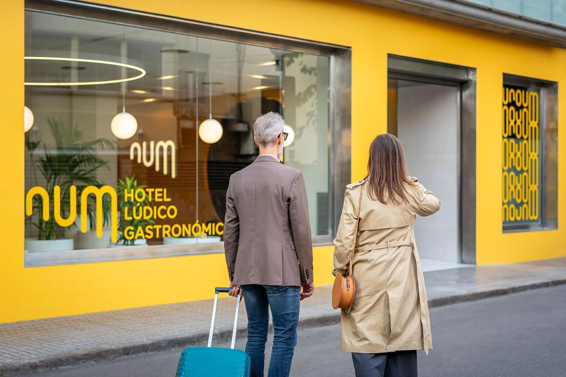 Facade/entrance in Num Hotel