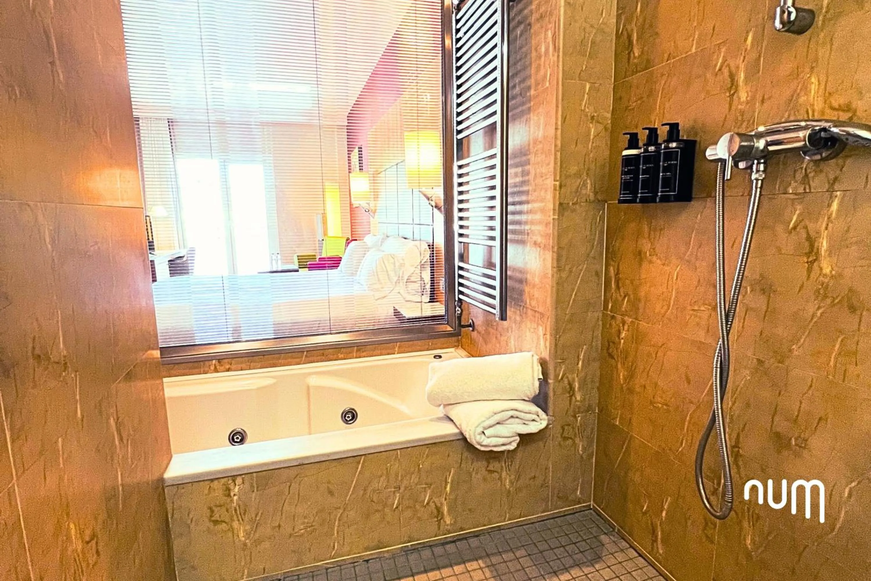 Hot Tub in Num Hotel