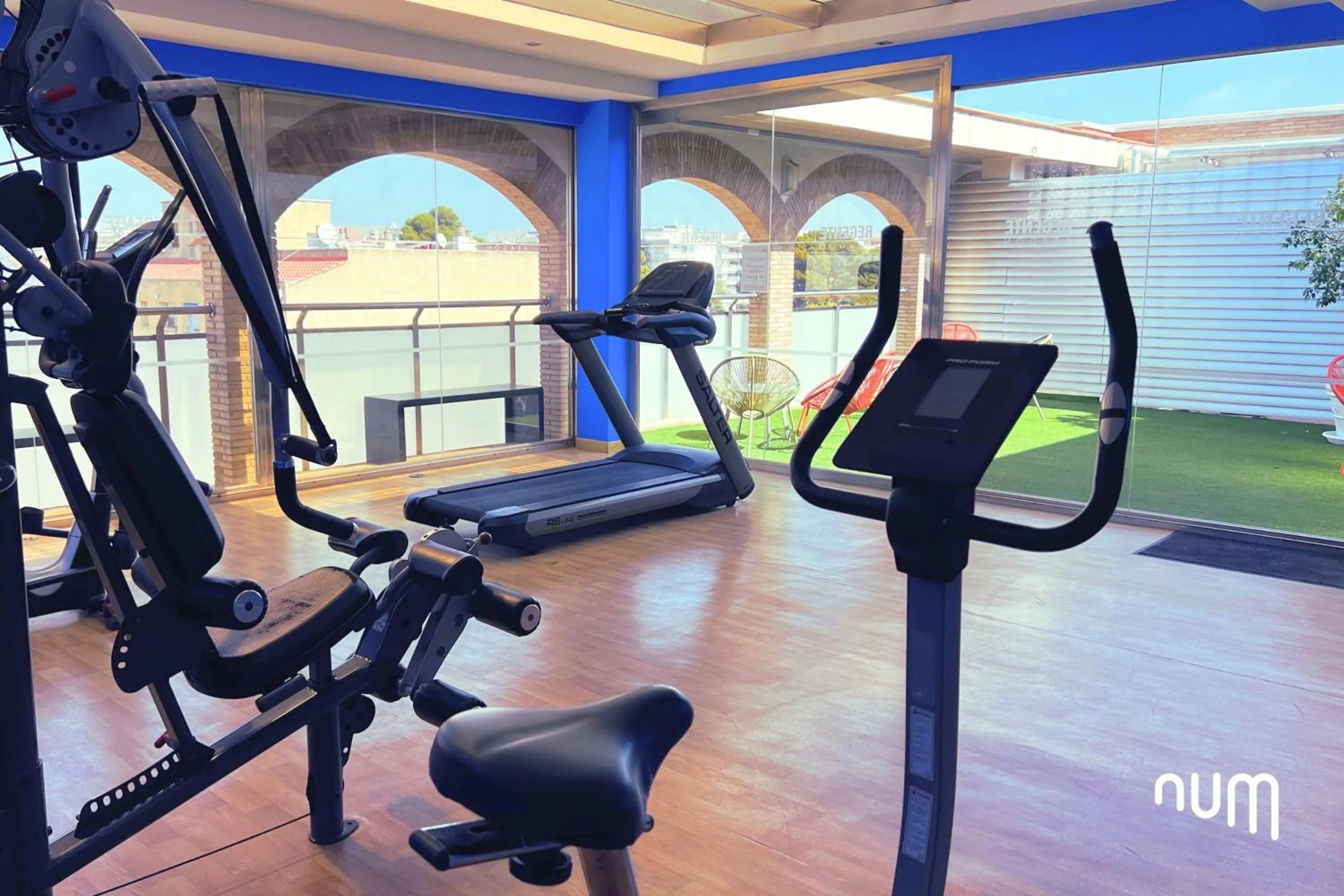 Fitness centre/facilities in Num Hotel